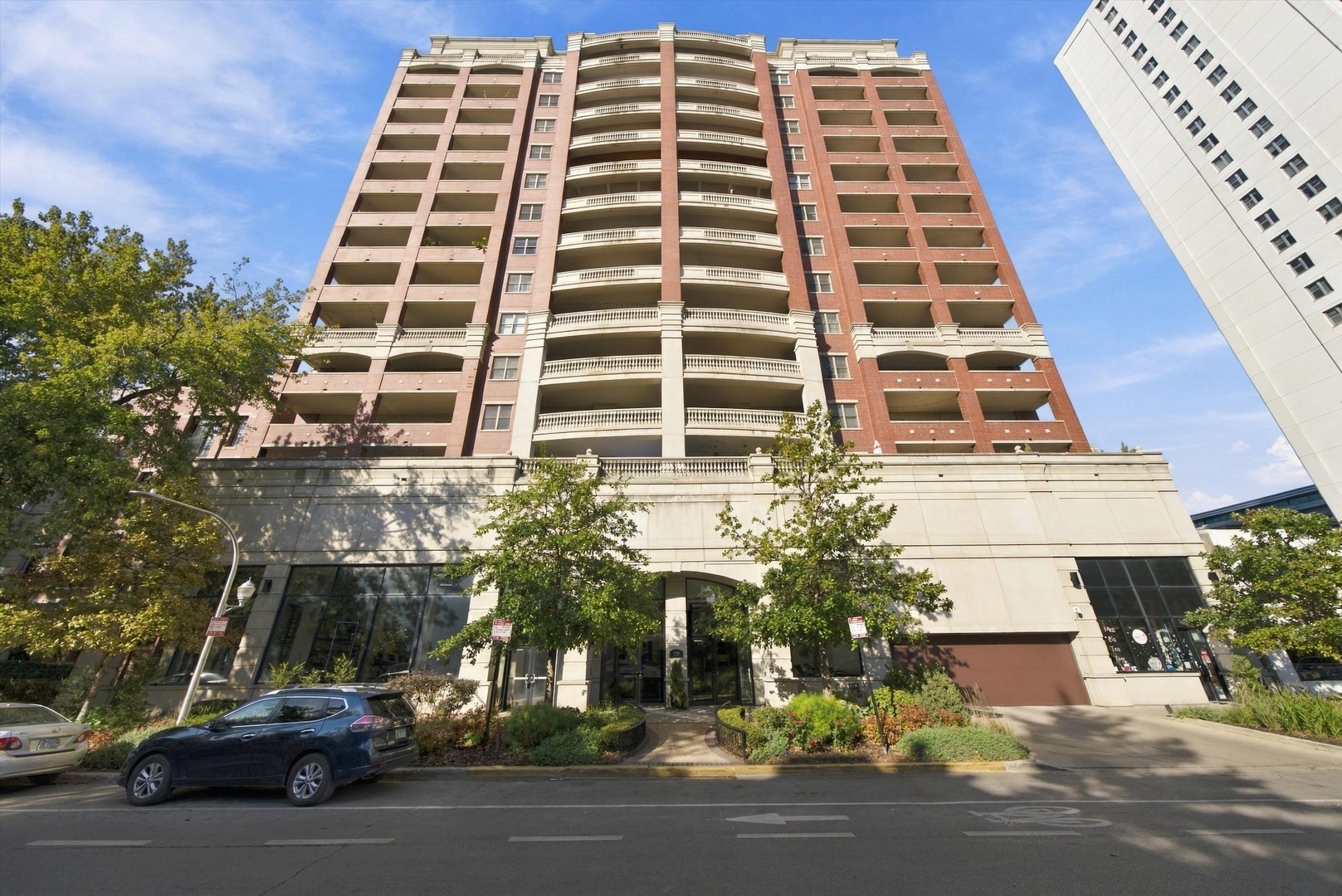 828 W Grace Street Unit 1206
