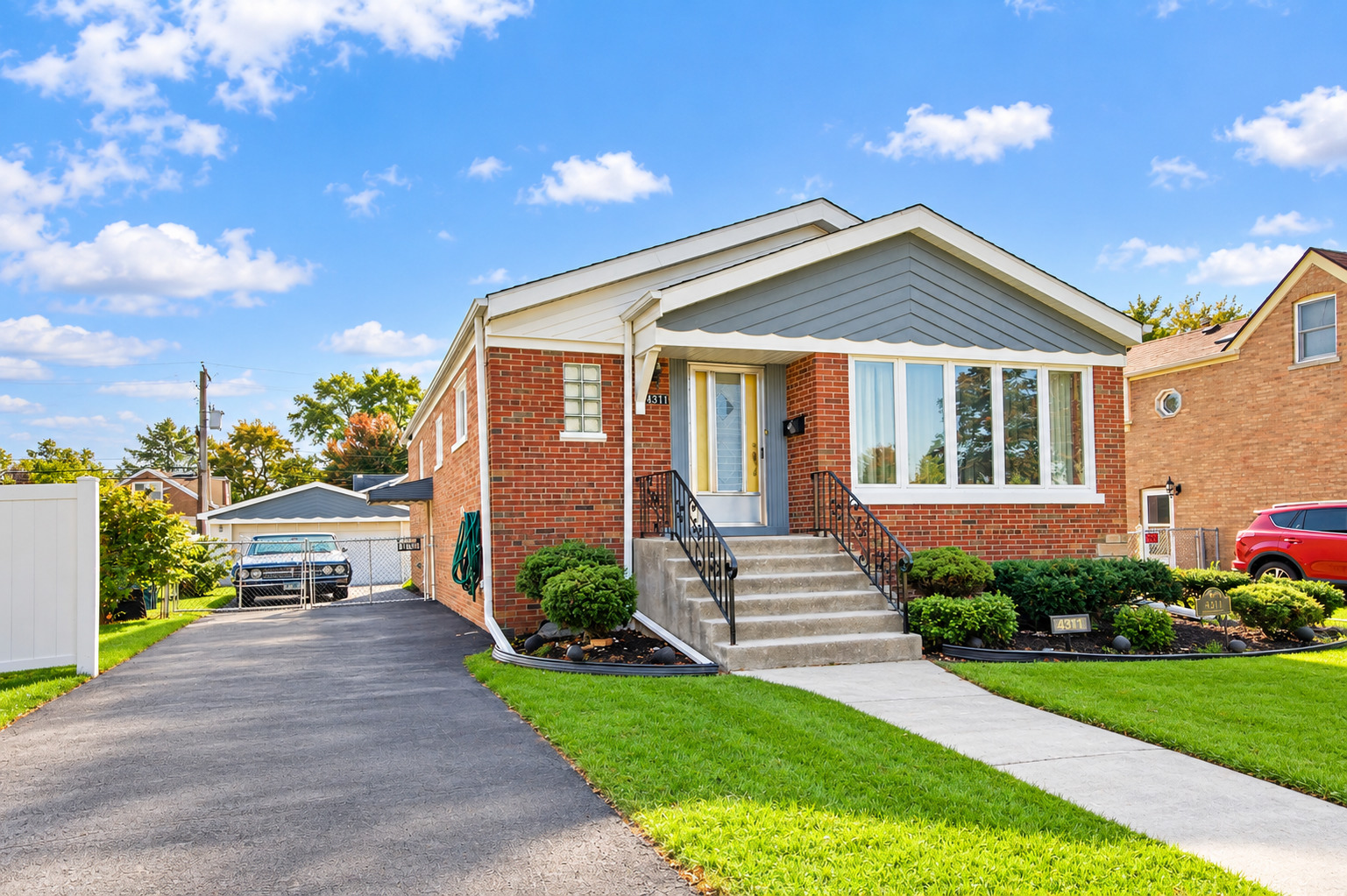 4311 W 108th Place