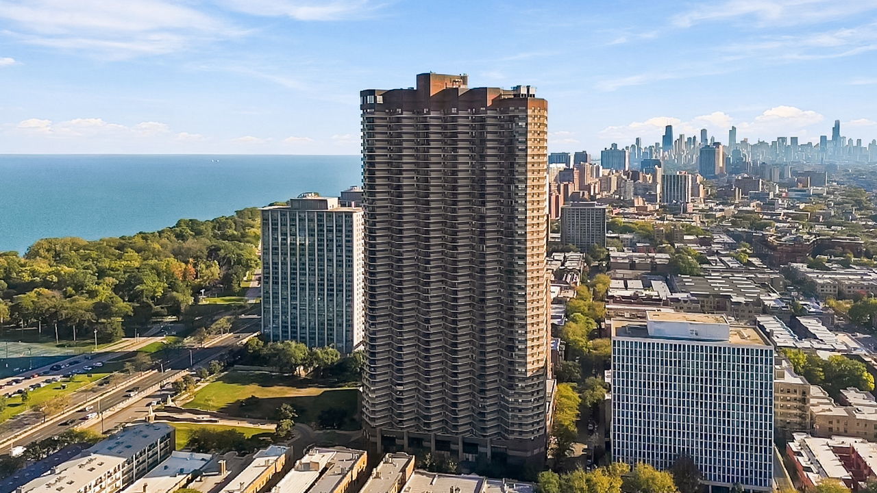 3660 N Lake Shore Drive Unit 708
