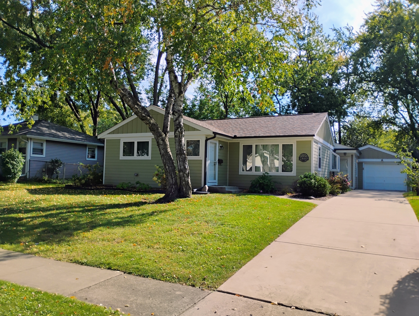 2805 Sigwalt Street