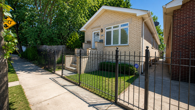Property photo 1