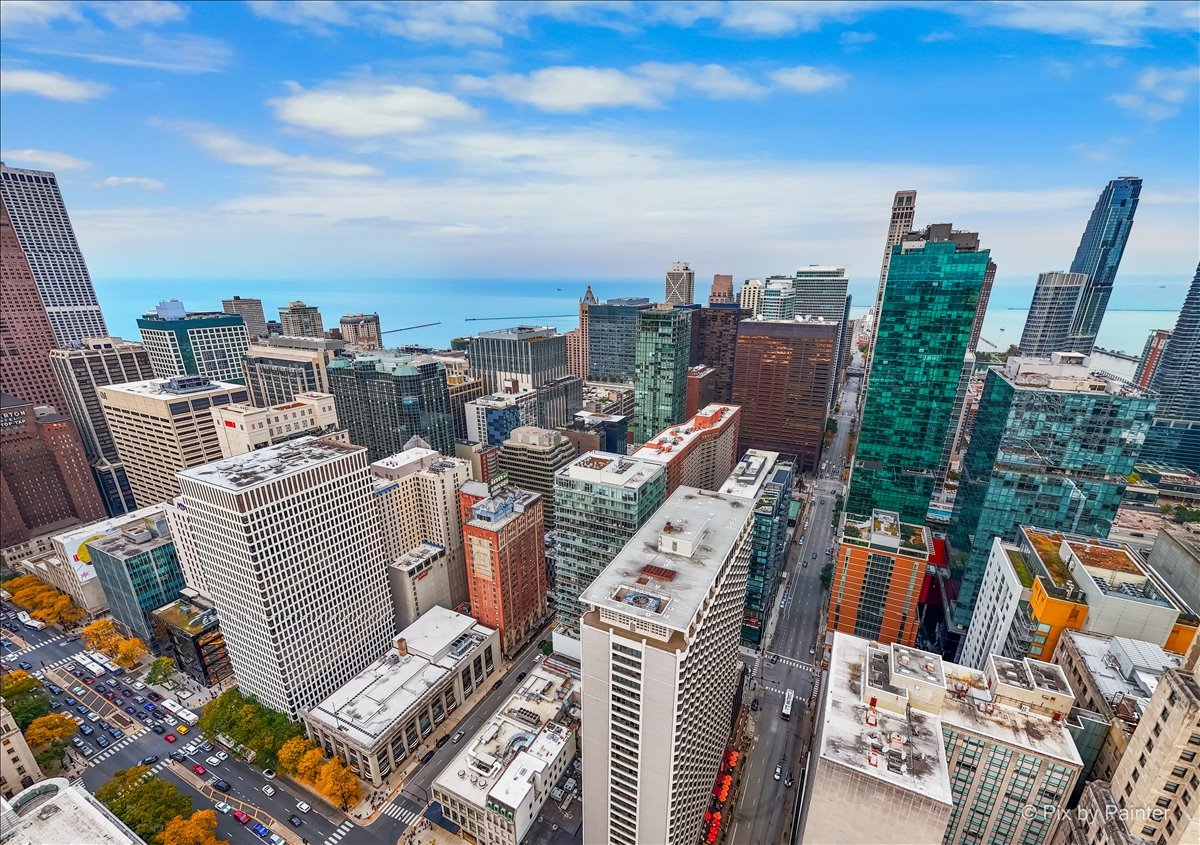 535 N Michigan Avenue Unit 801