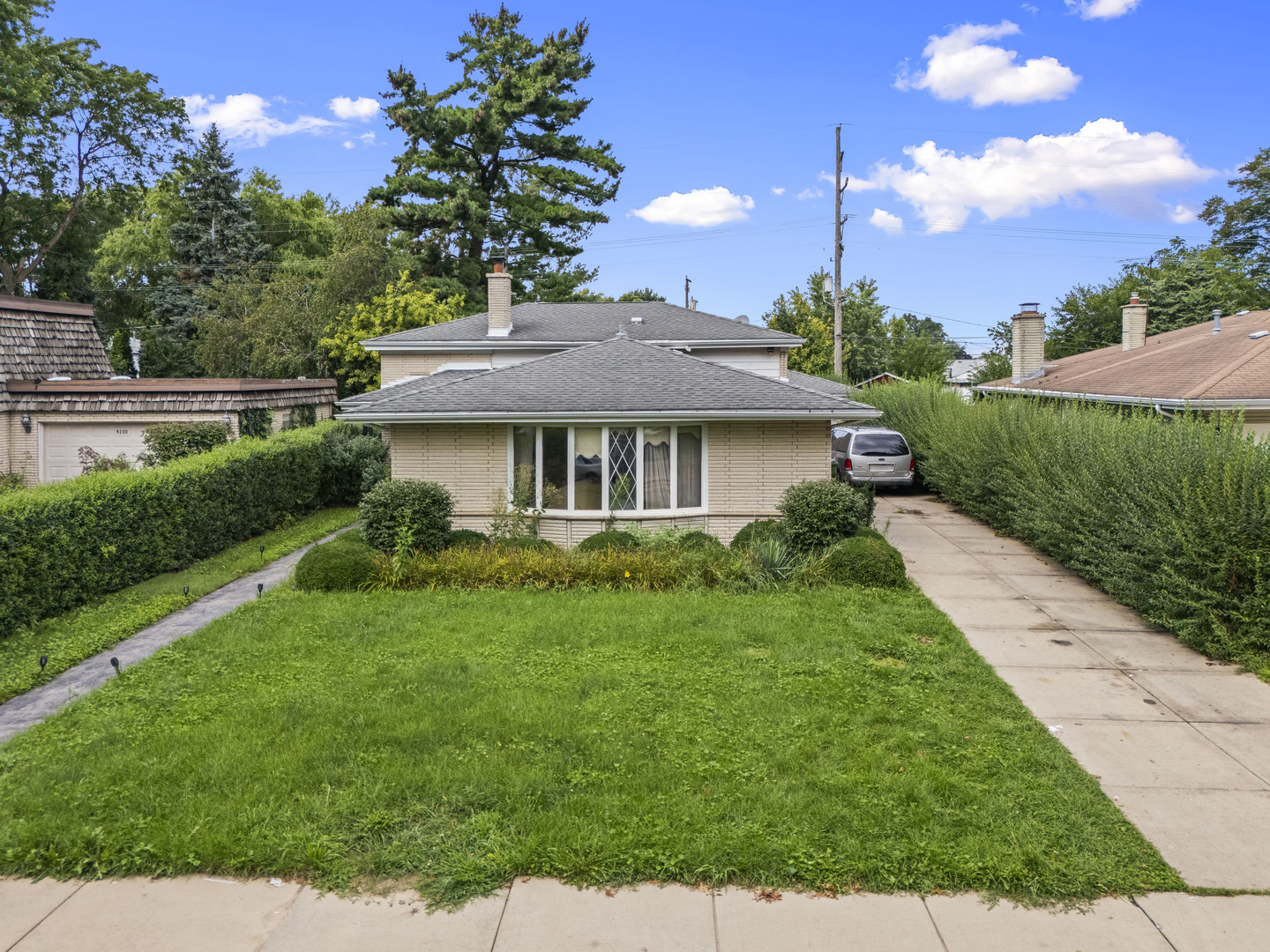 4124 W 91st Place