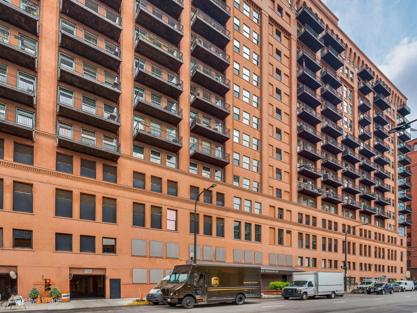 165 N Canal Street Unit 1412
