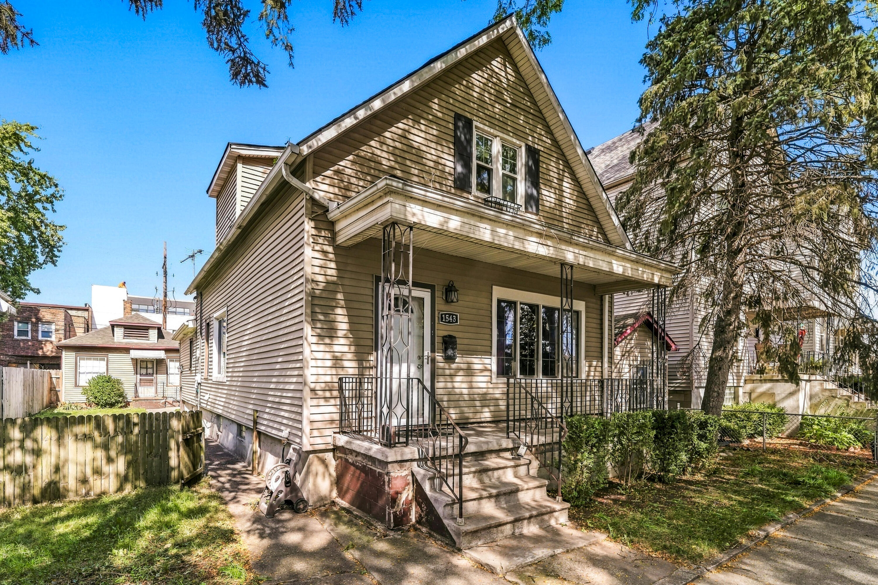Property photo 2