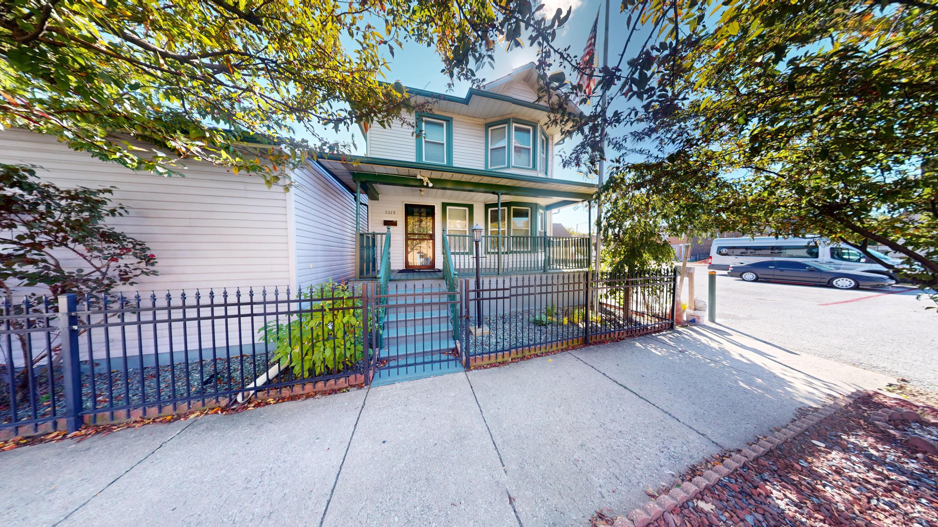 Property photo 1
