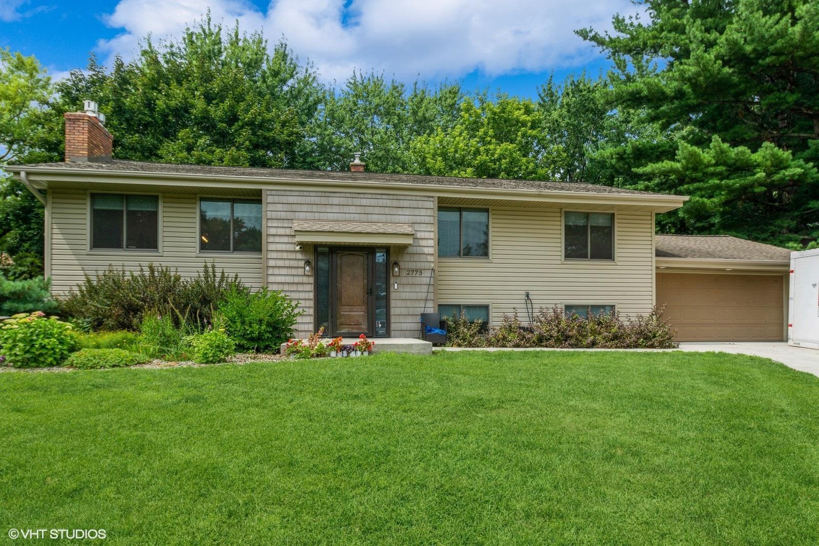 2775 Iona Circle