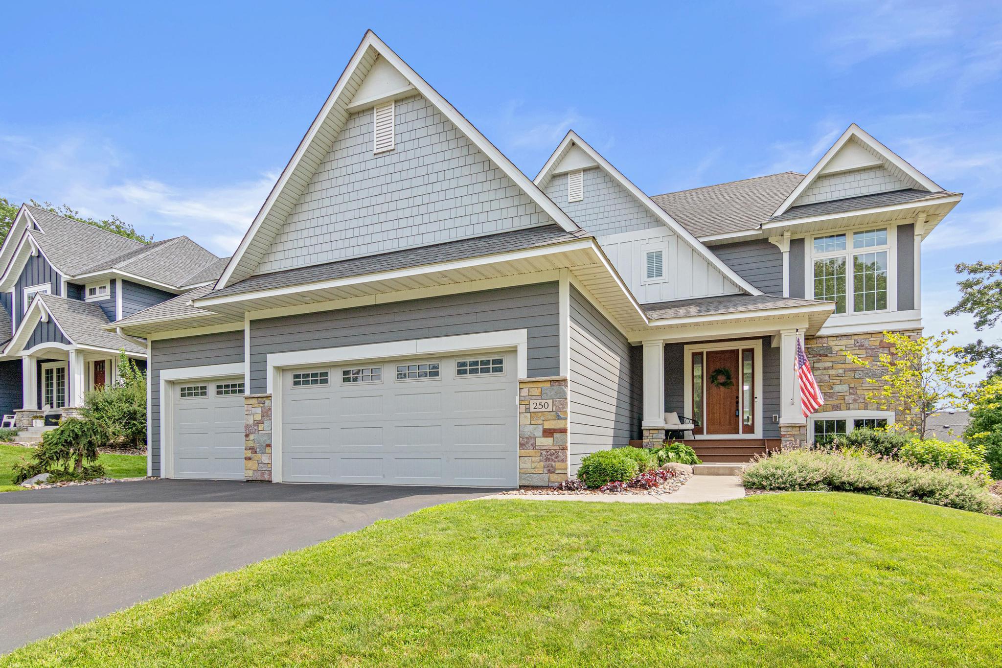 250 Grand Avenue