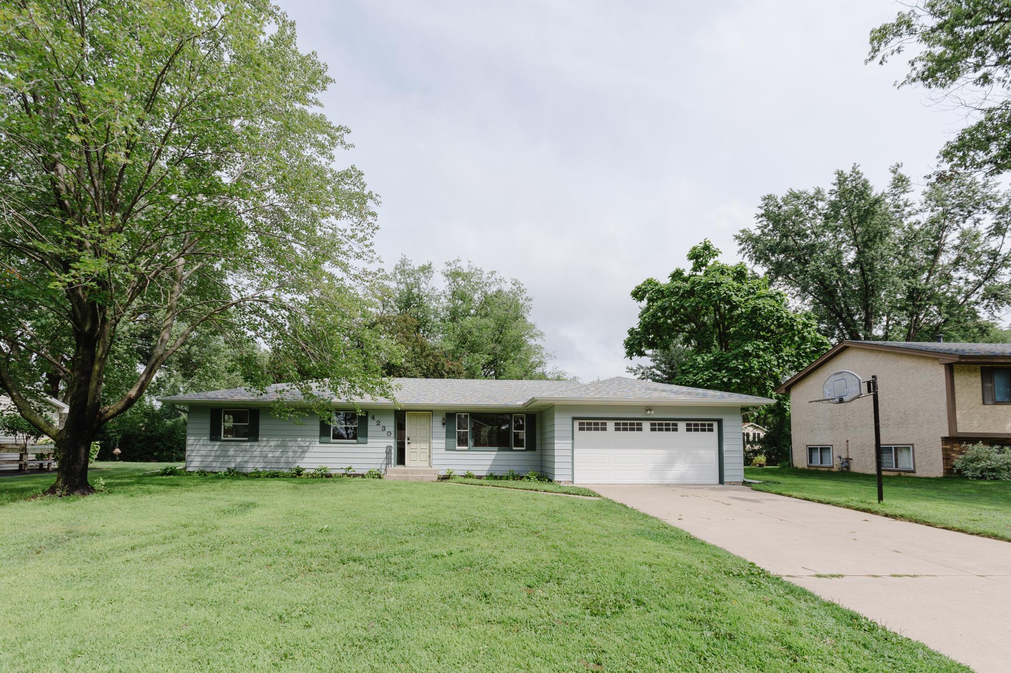 4230 Edgemont Street