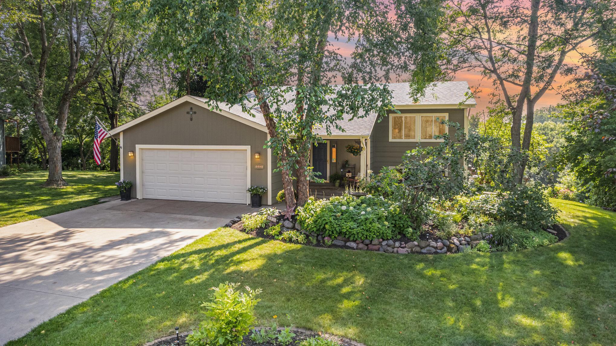 4215 Heritage Drive
