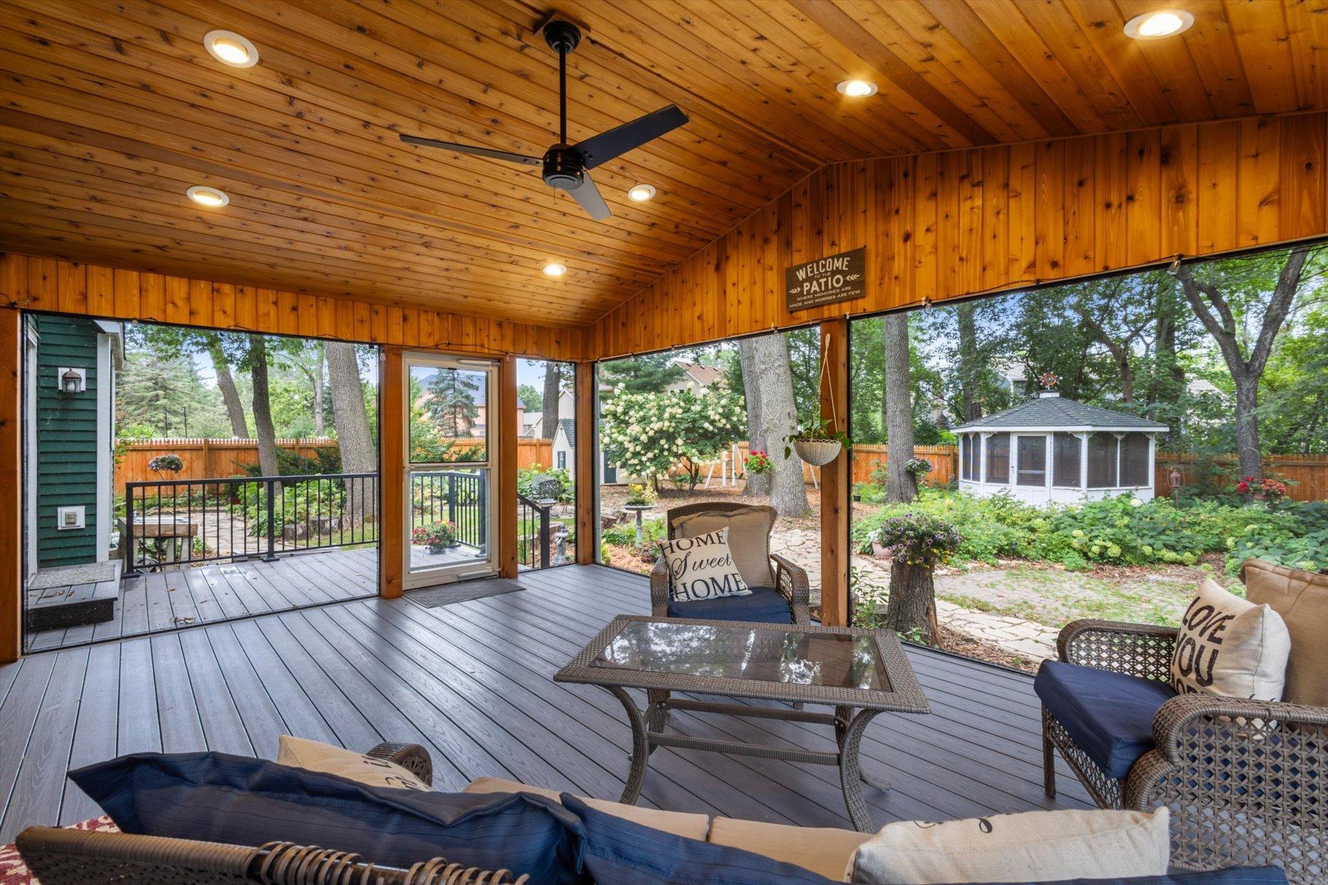4398 Fisher Lane