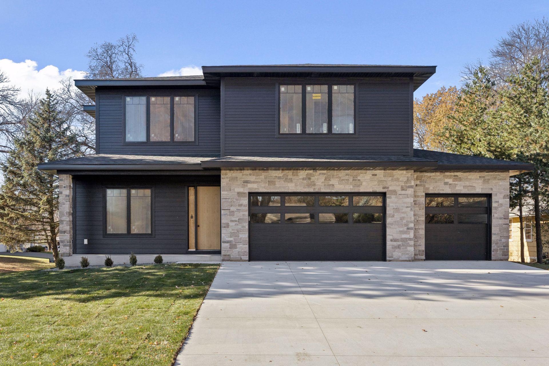 6612 Warren Avenue S