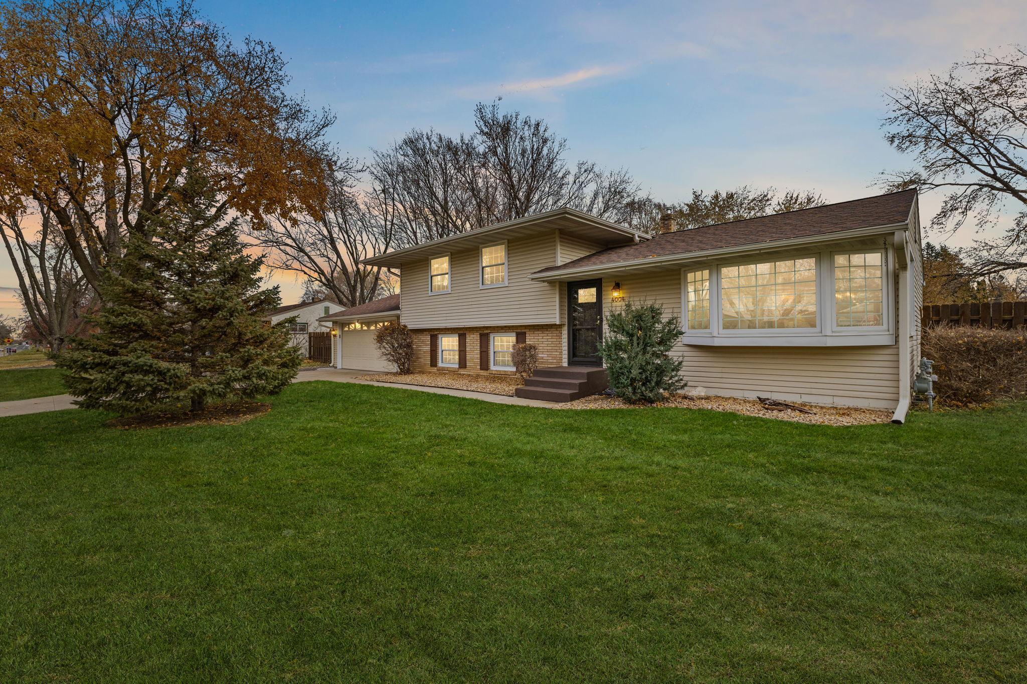 4004 Mcknight Road N