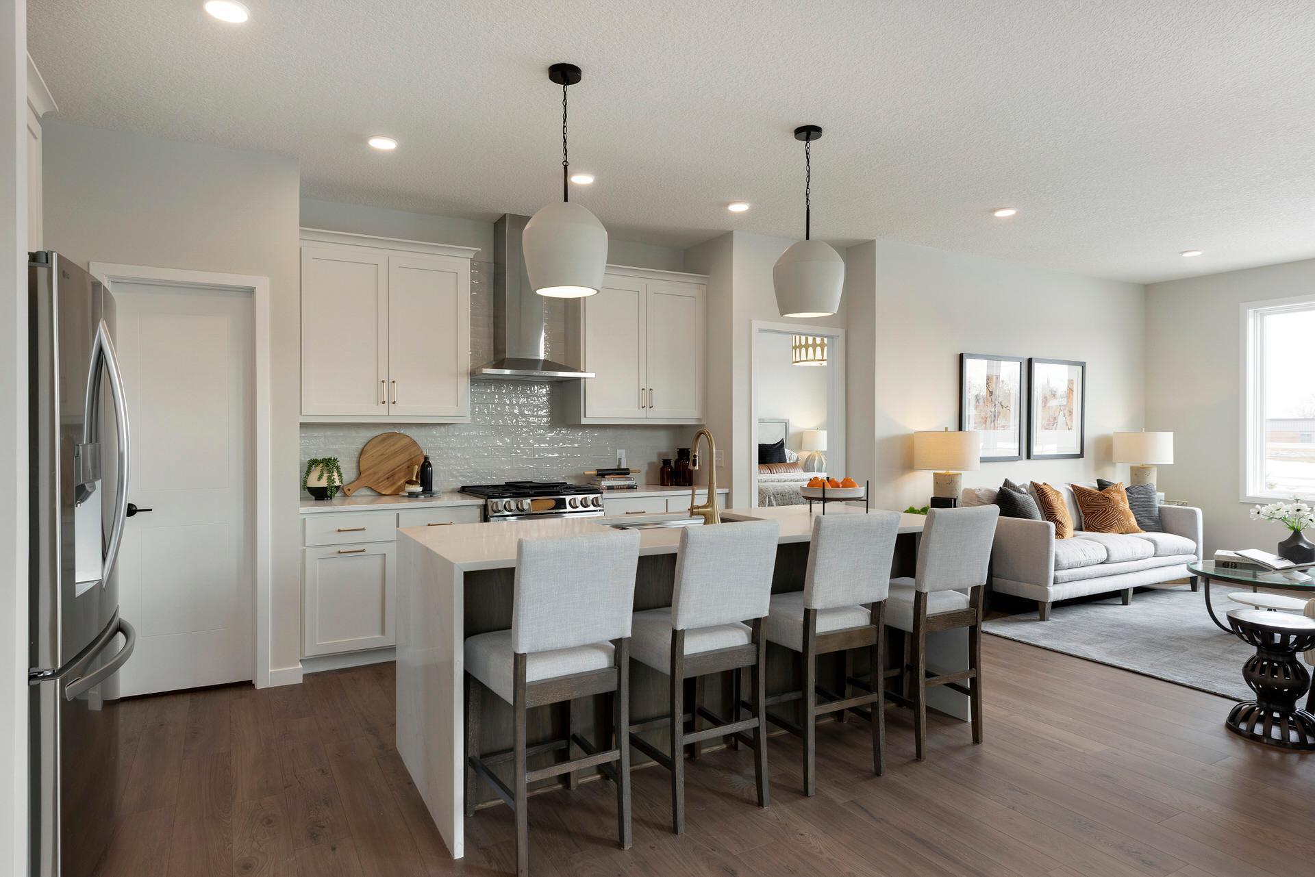 3476 Knightsbridge Trail N