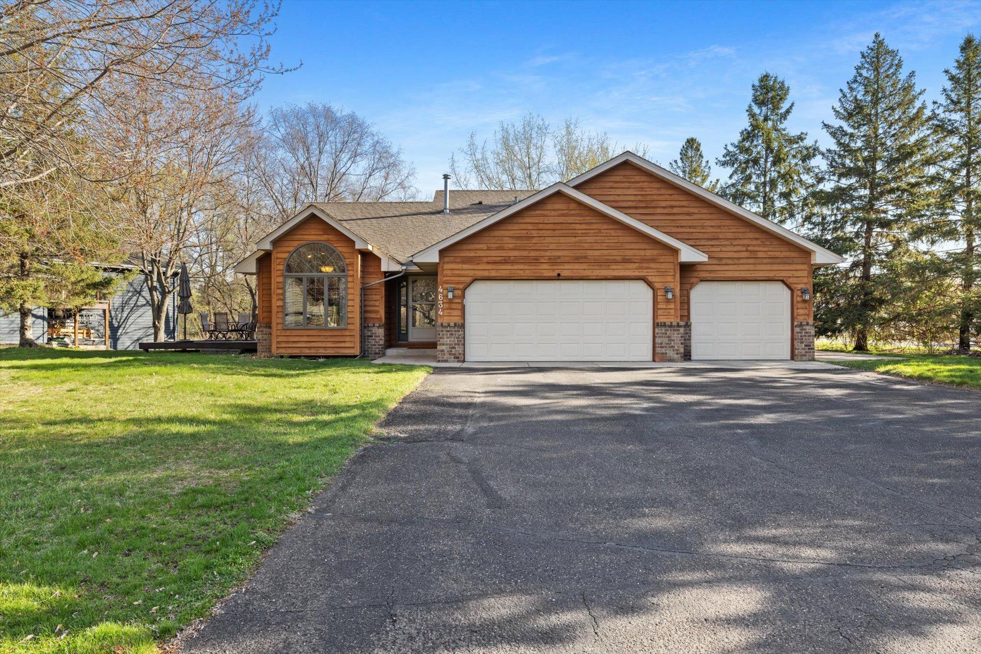 4634 Stoddart Lane