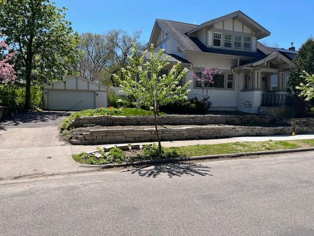 3011 W 47th Street