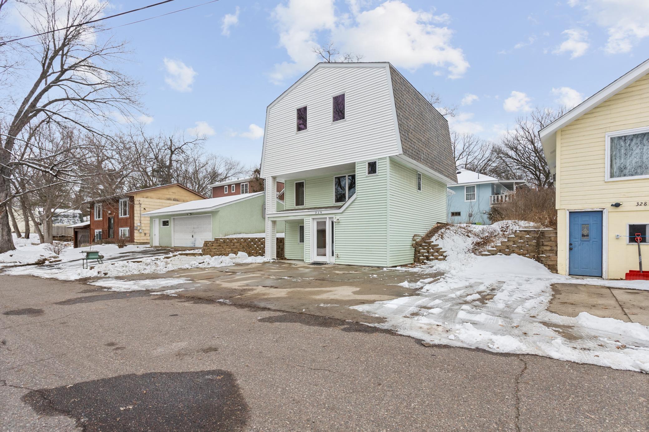 Property photo 2