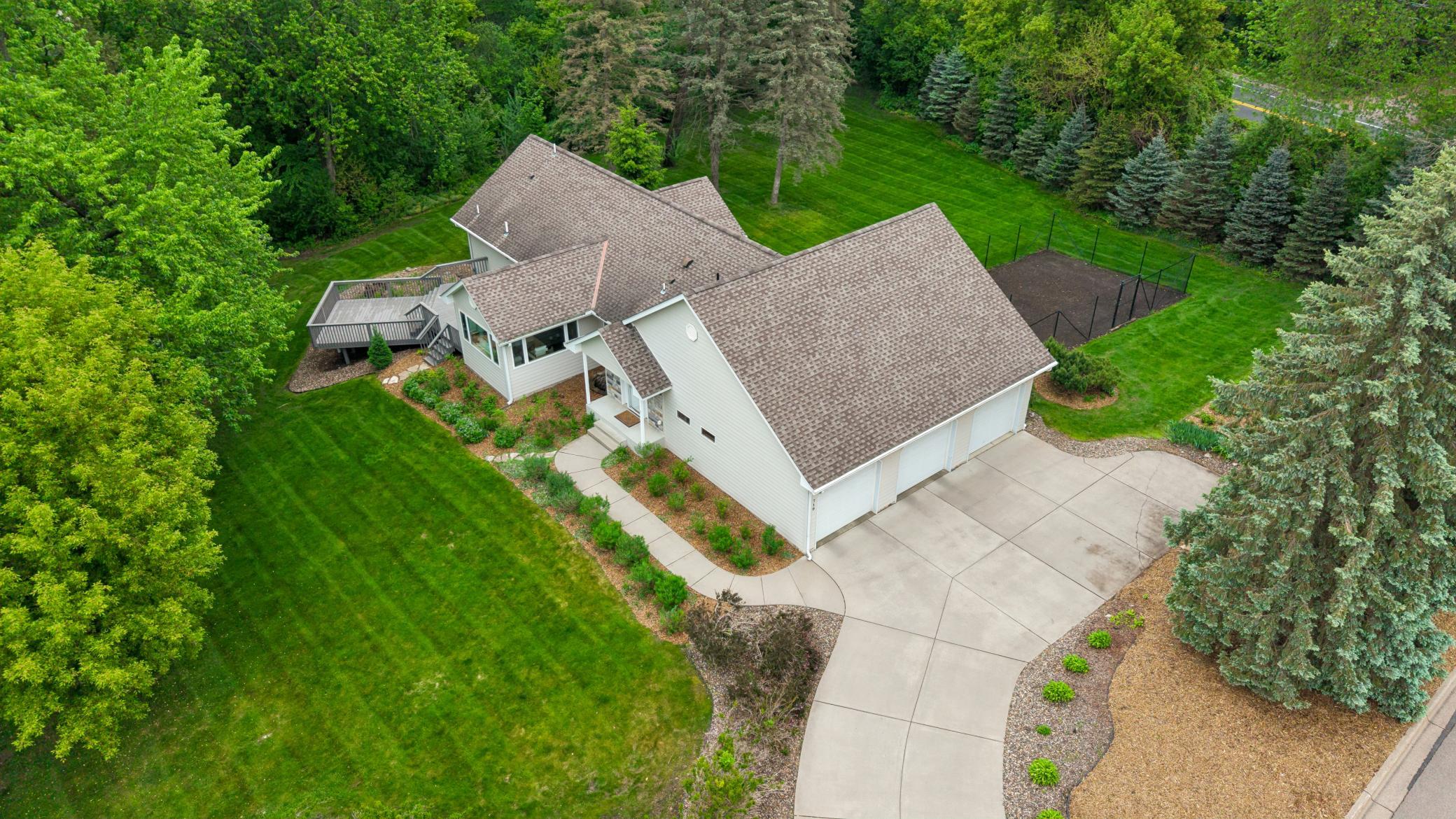 719 Spring Creek Circle