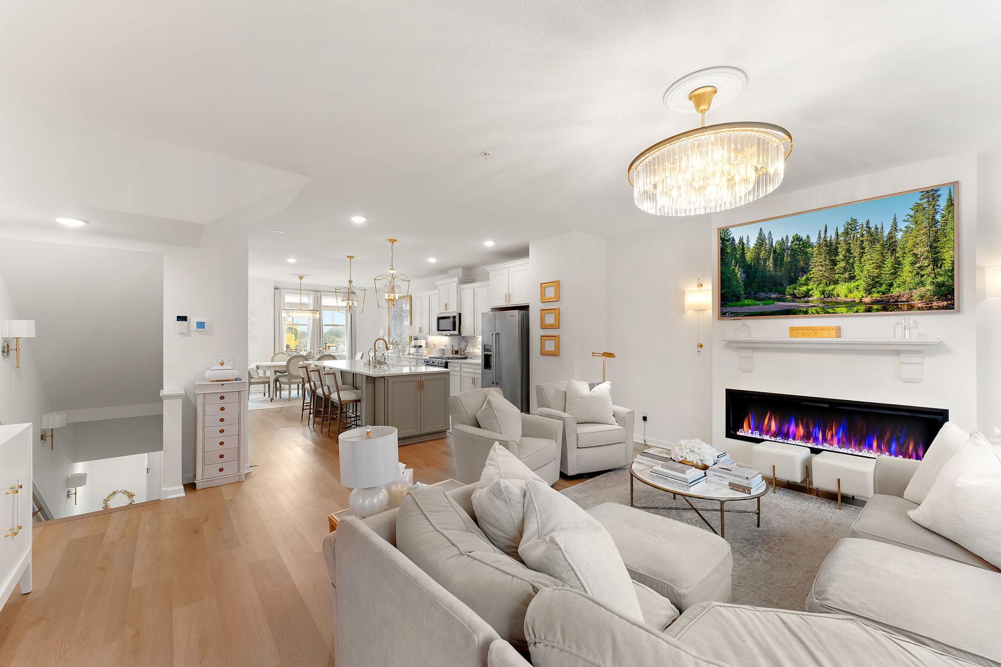 870 Mount Curve Boulevard Unit: F