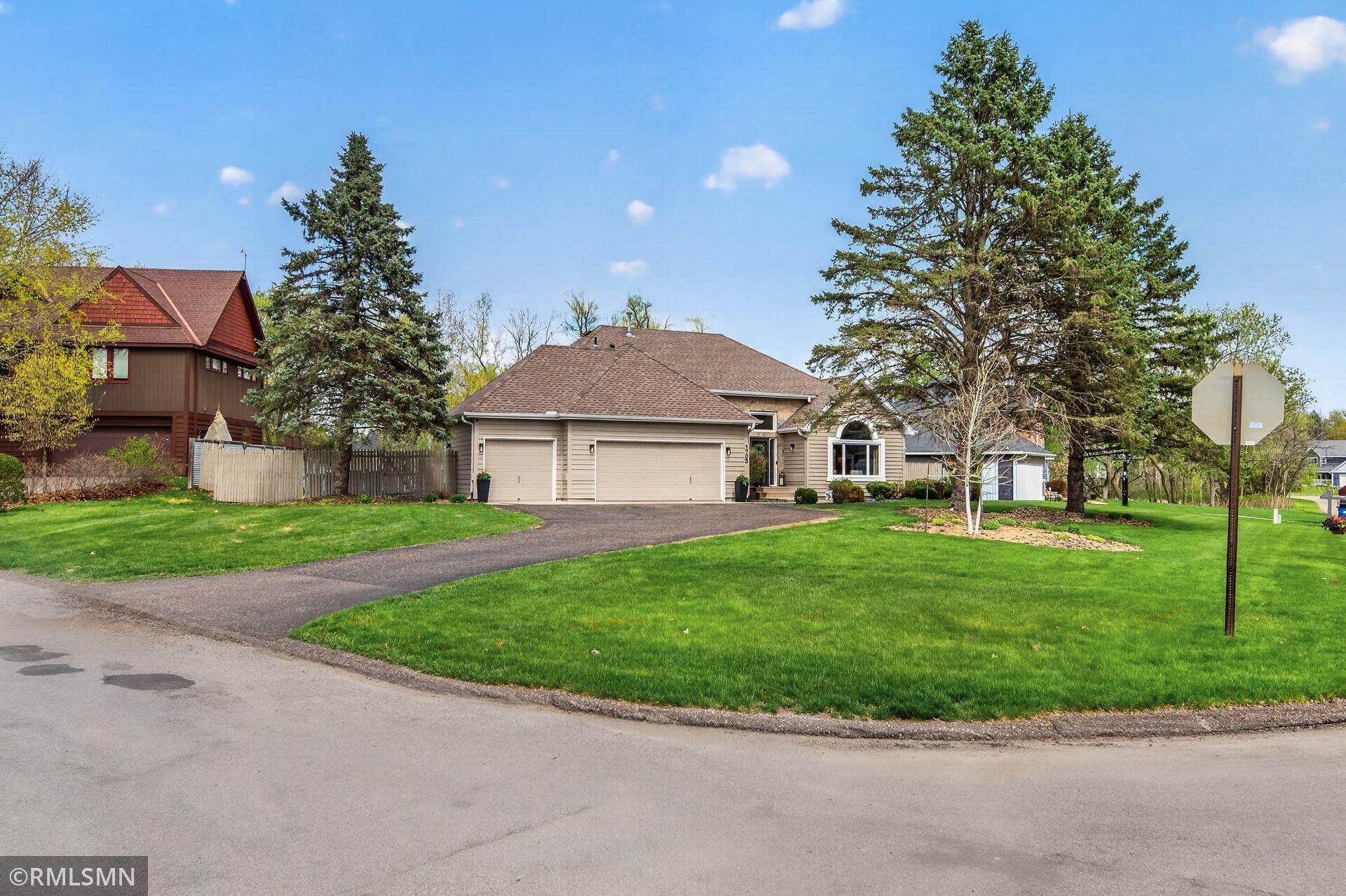1703 Anderlie Lane W