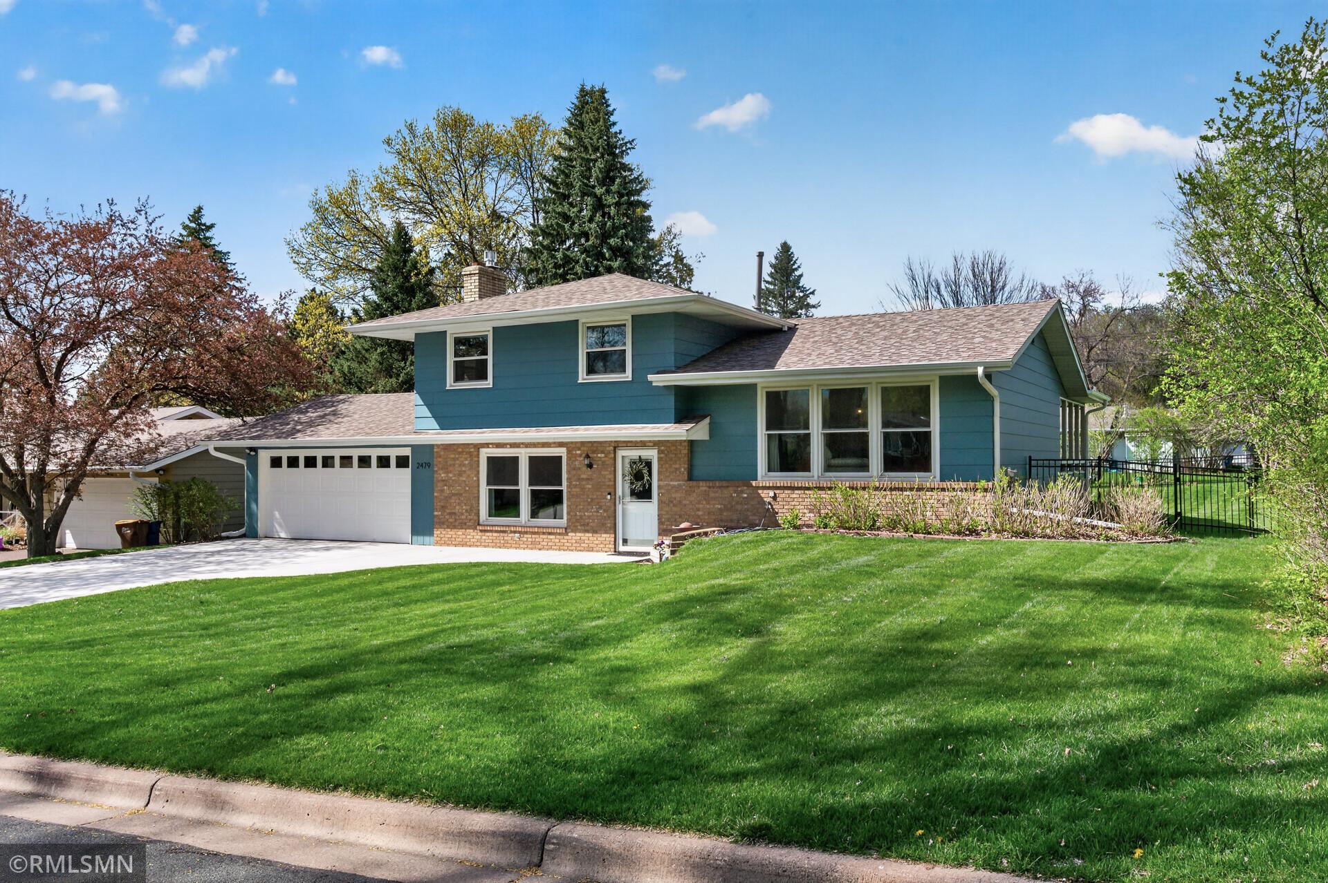 2479 Hillside Road