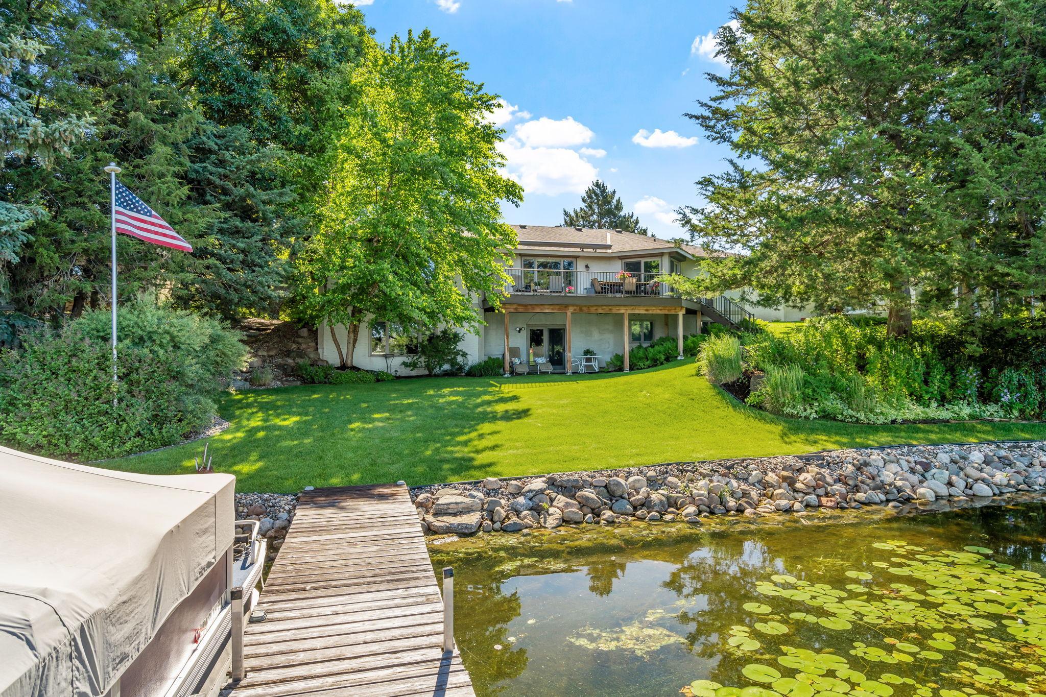7990 Island Road