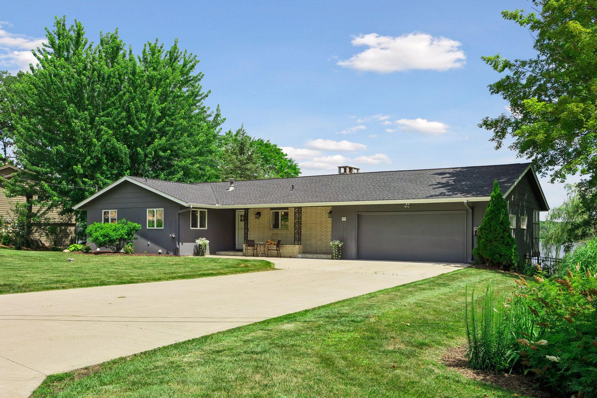2500 Auburn Drive
