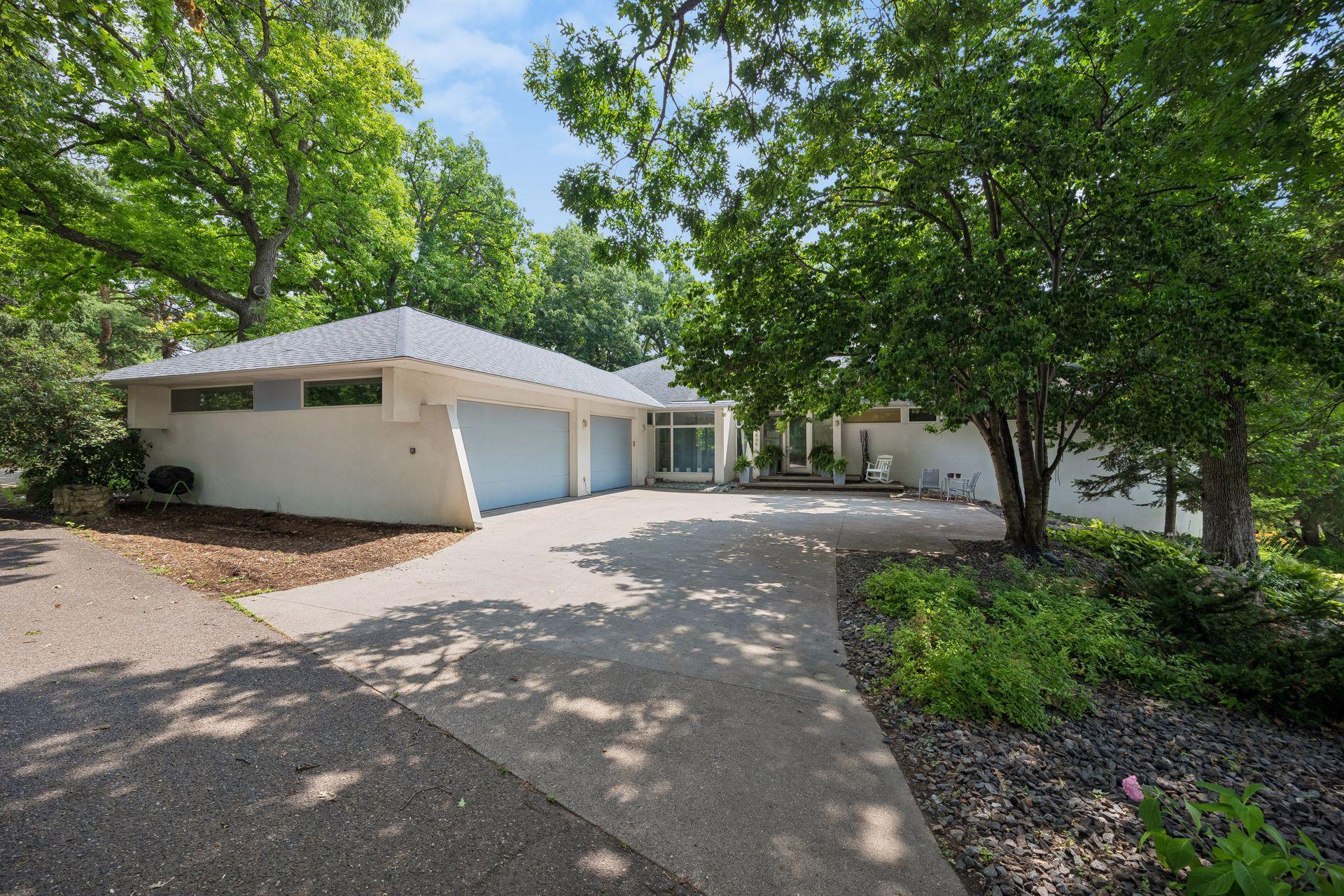 4509 Woodhill Road