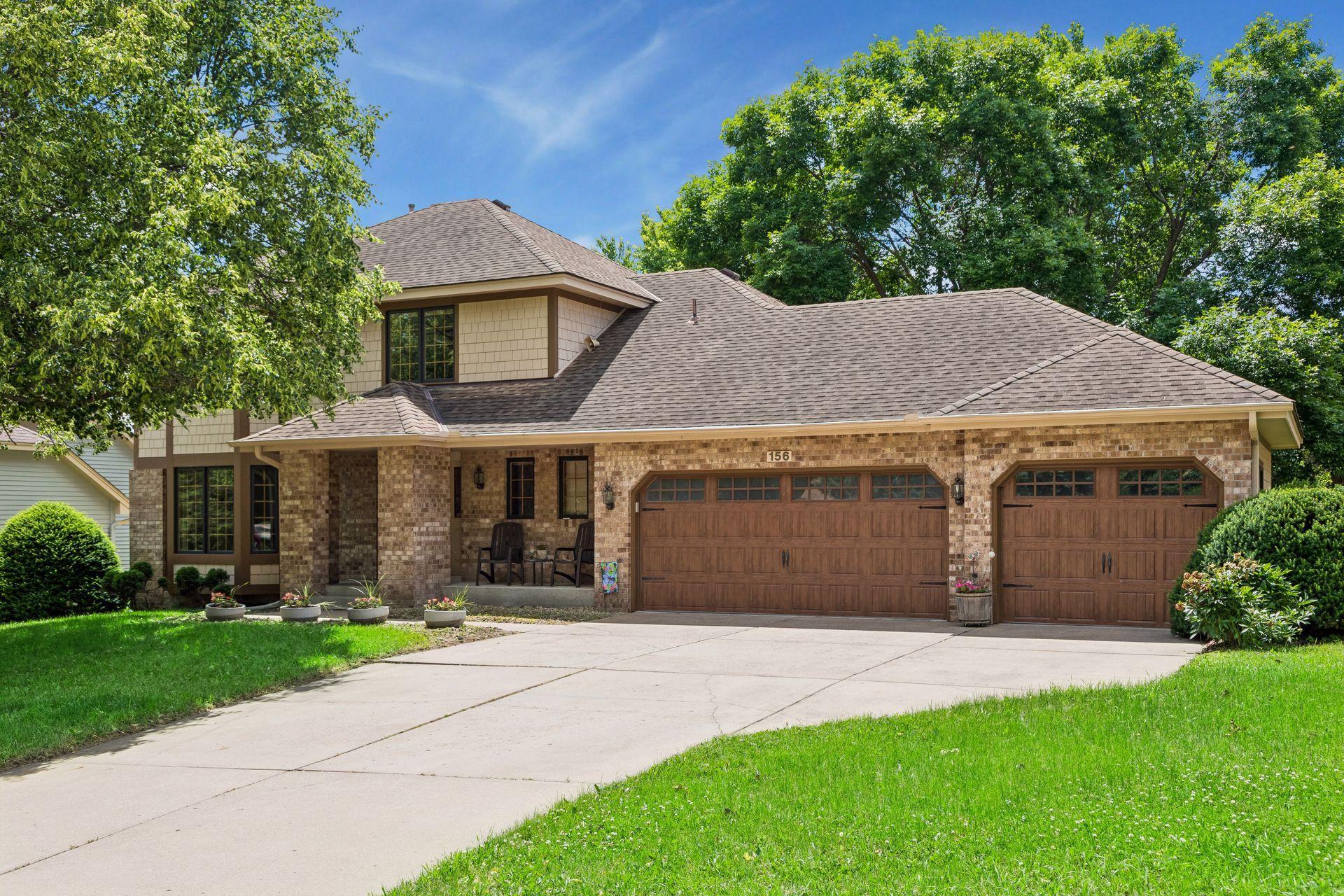 156 Red Oaks Drive