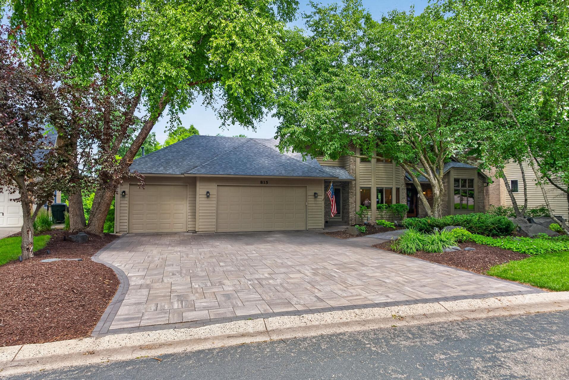 815 Promontory Place