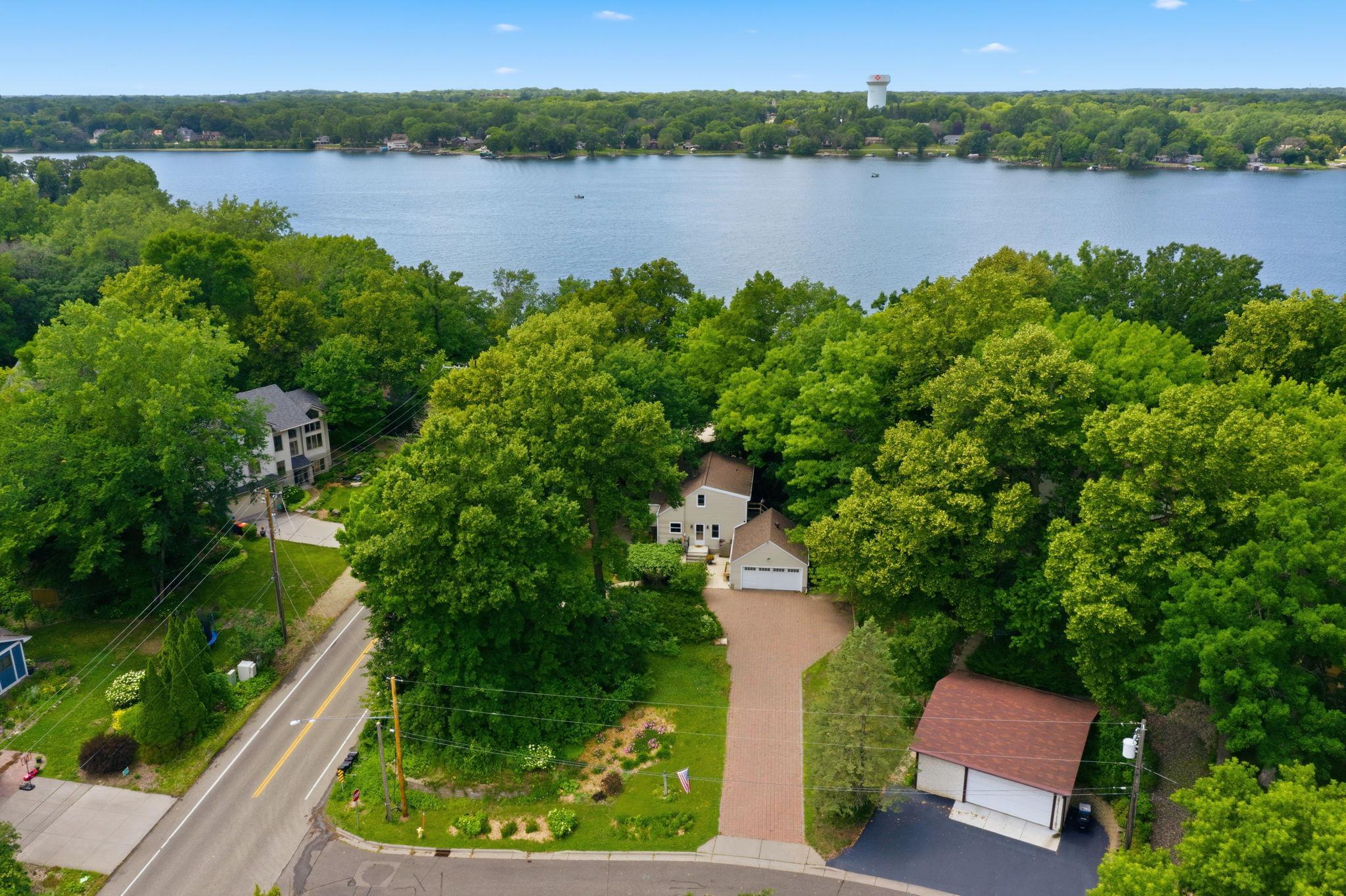 851 County Road C E