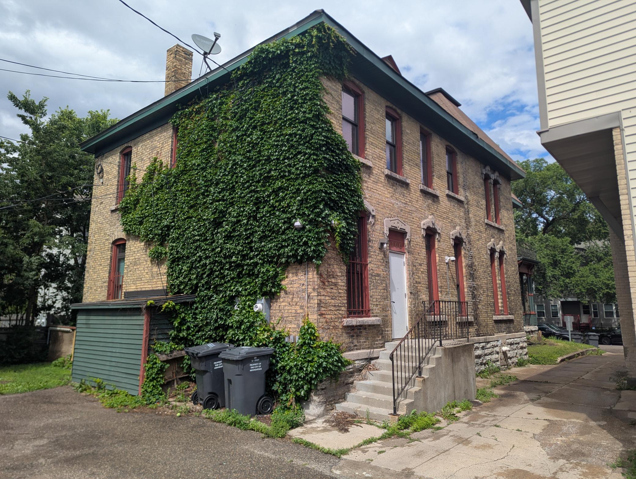 Property photo 2