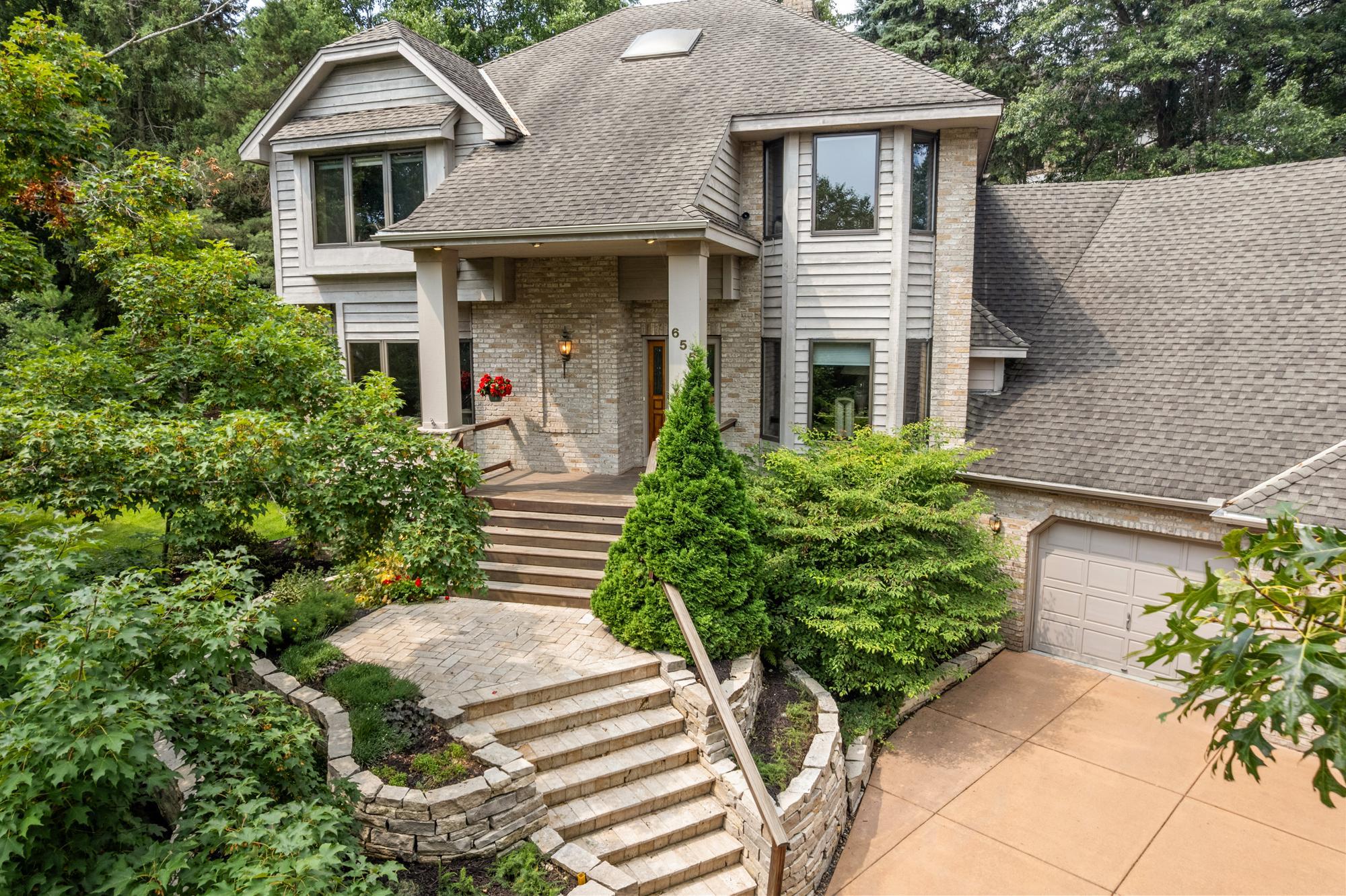 655 Evergreen Circle