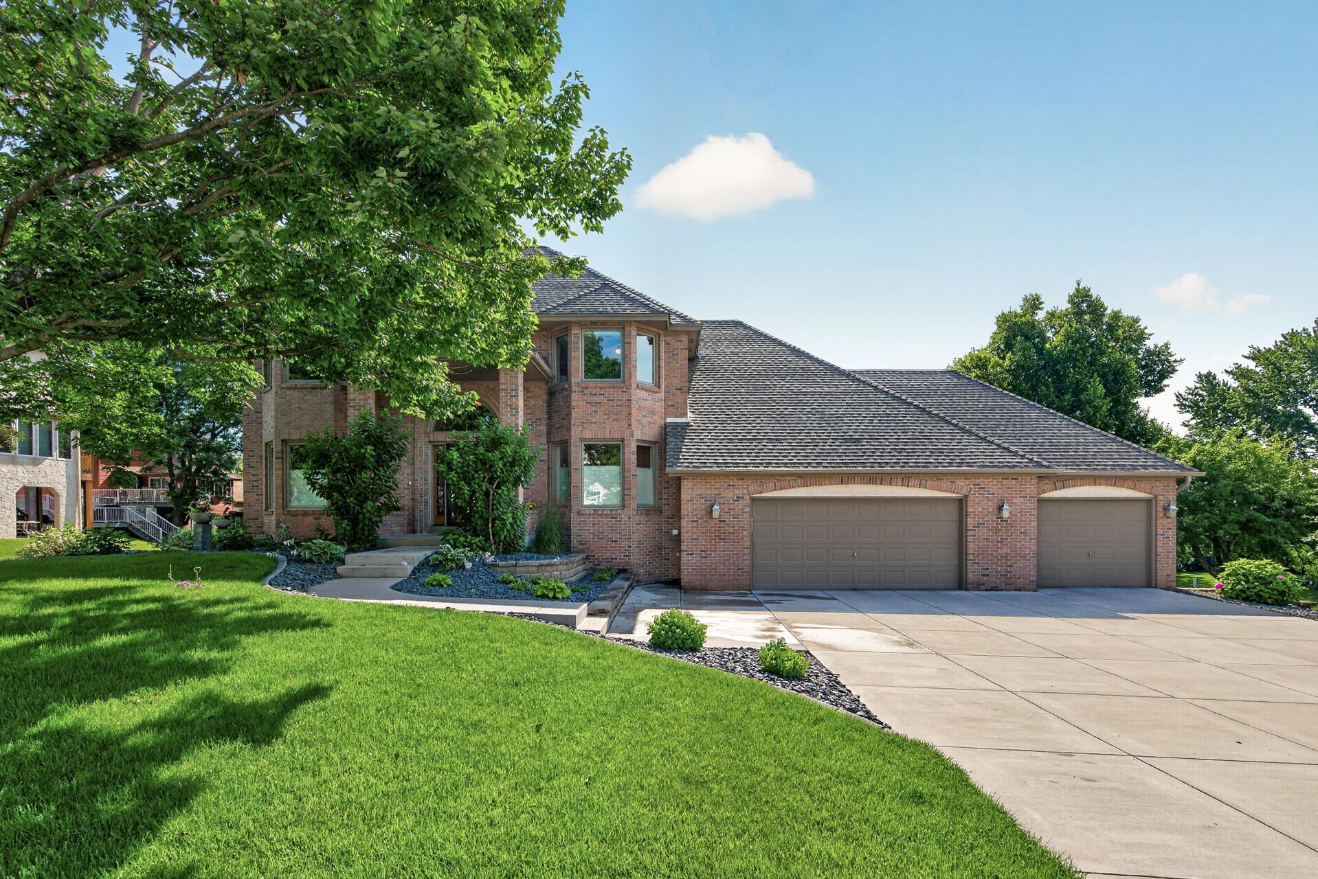 4283 Hillview Lane