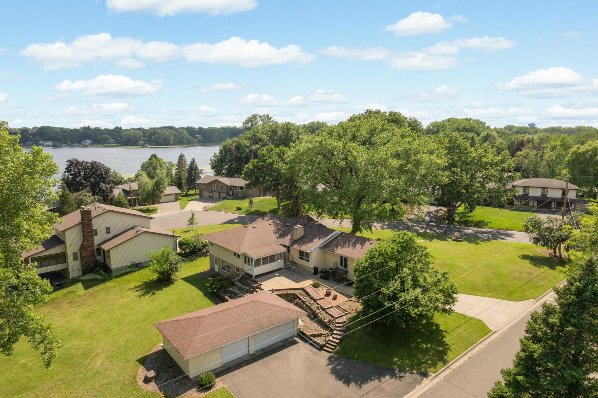 2878 Meadowlark Lane