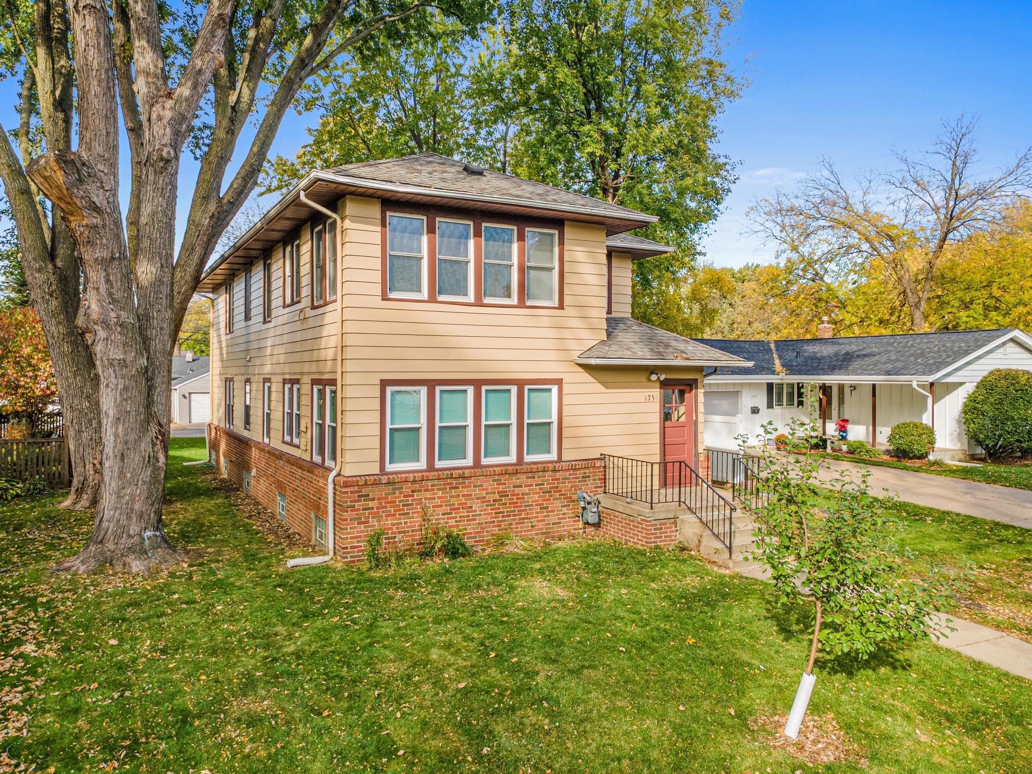 1759 Pleasant Street