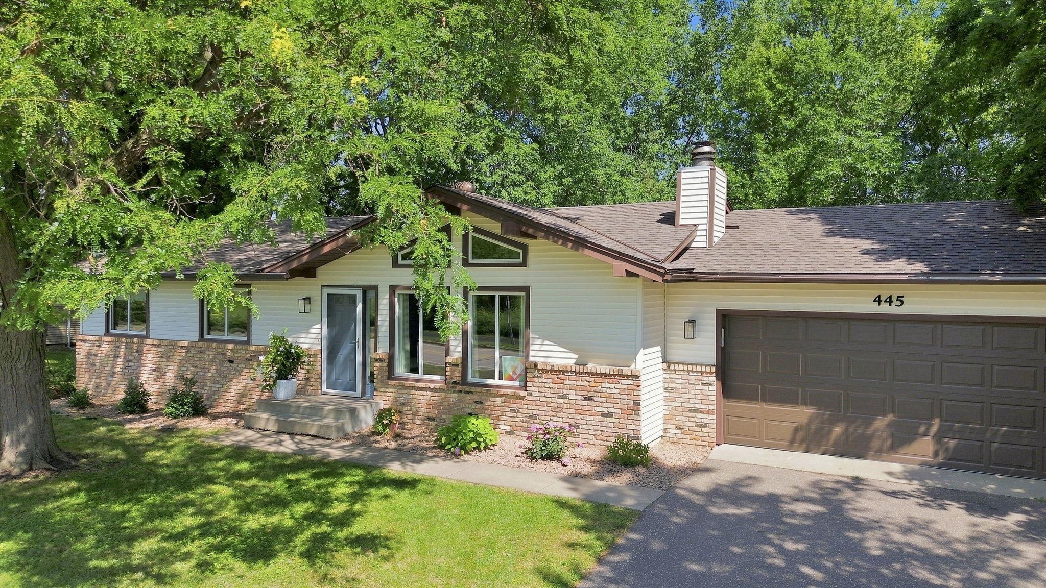 445 Gramsie Road