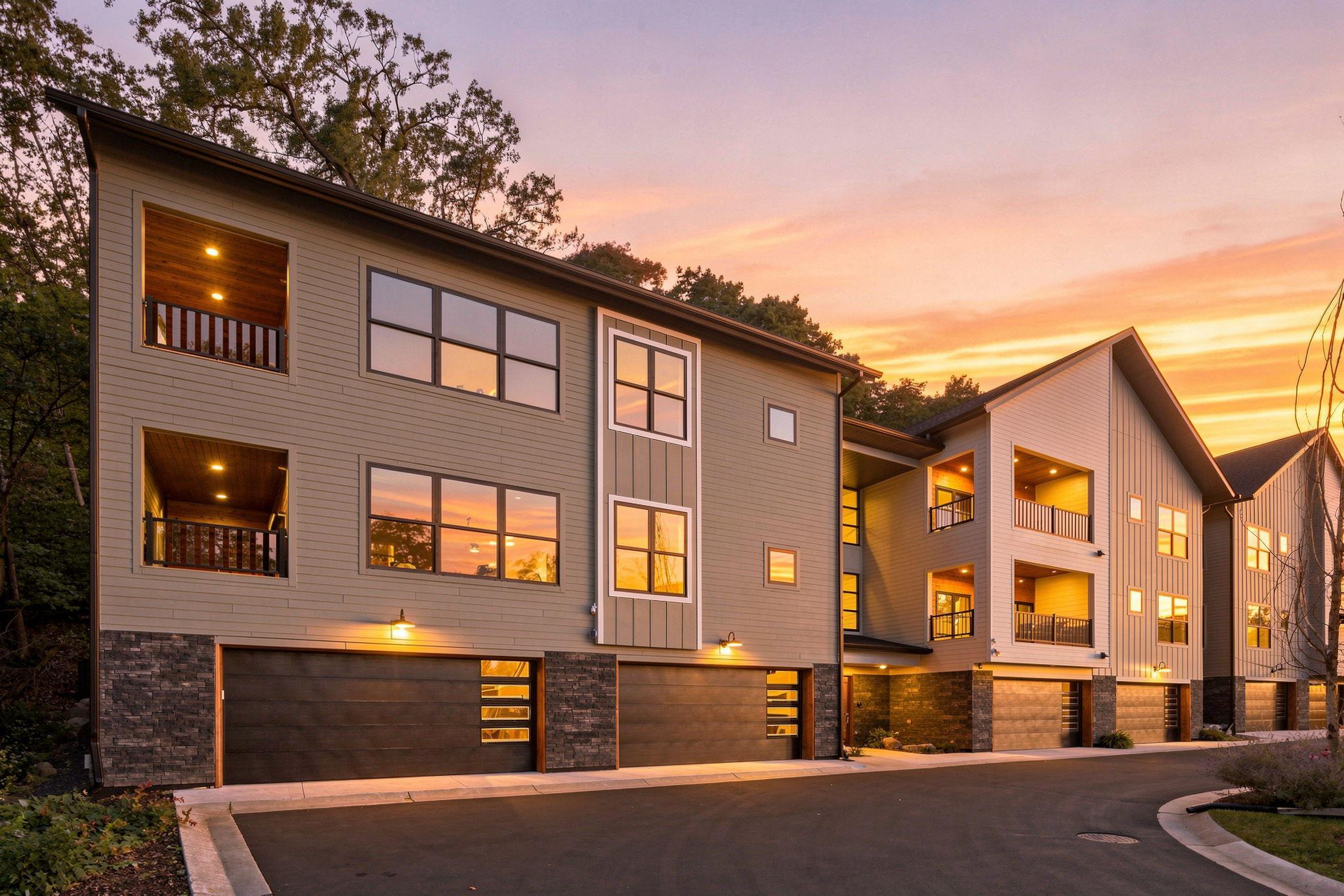 5754 Shady Oak Road S Unit: 2
