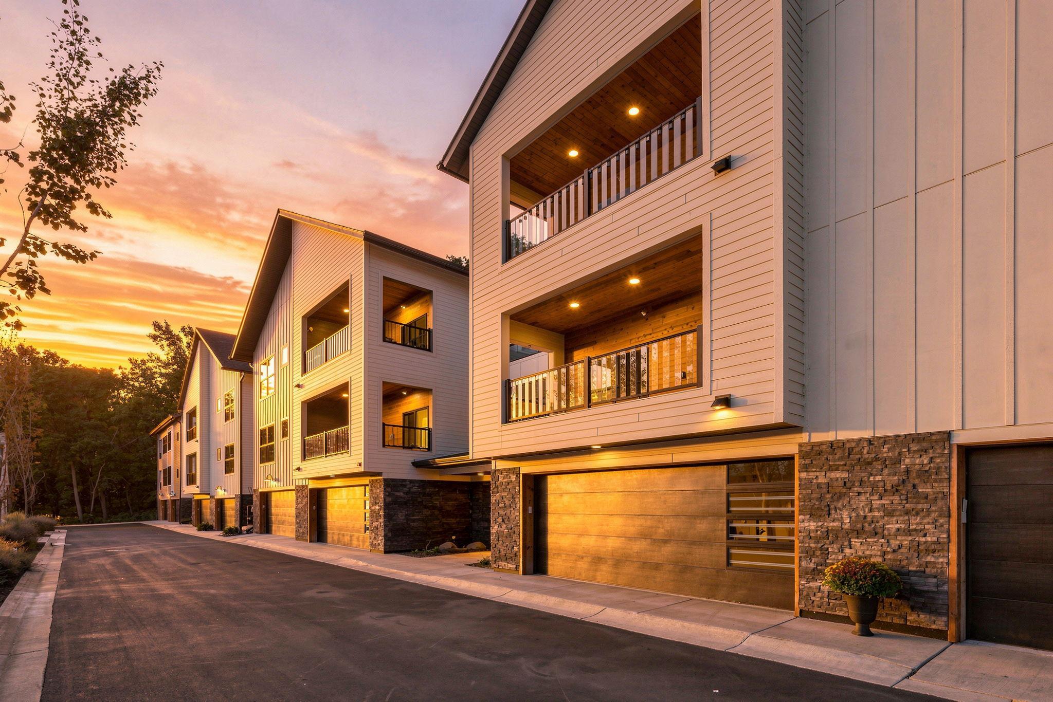5742 Shady Oak Road S Unit: 6