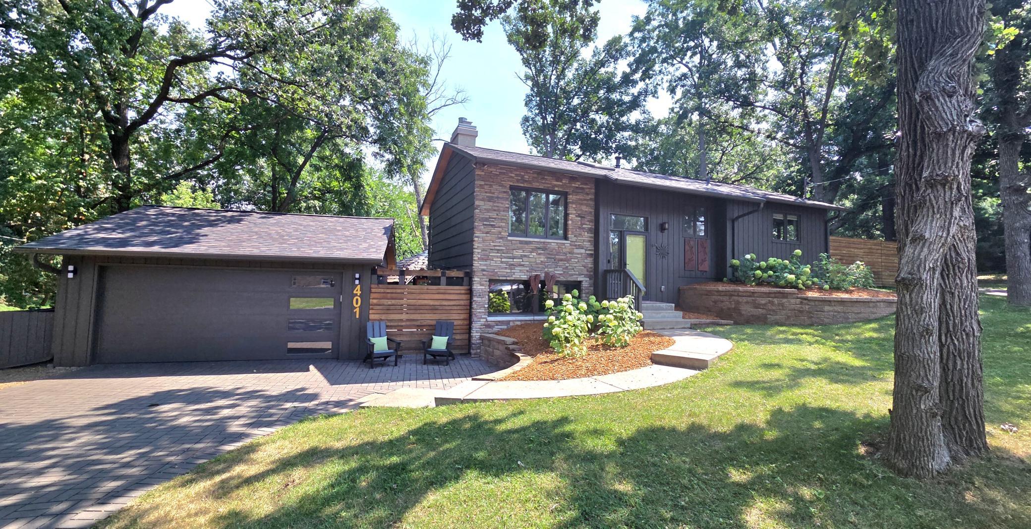 401 Birchwood Avenue
