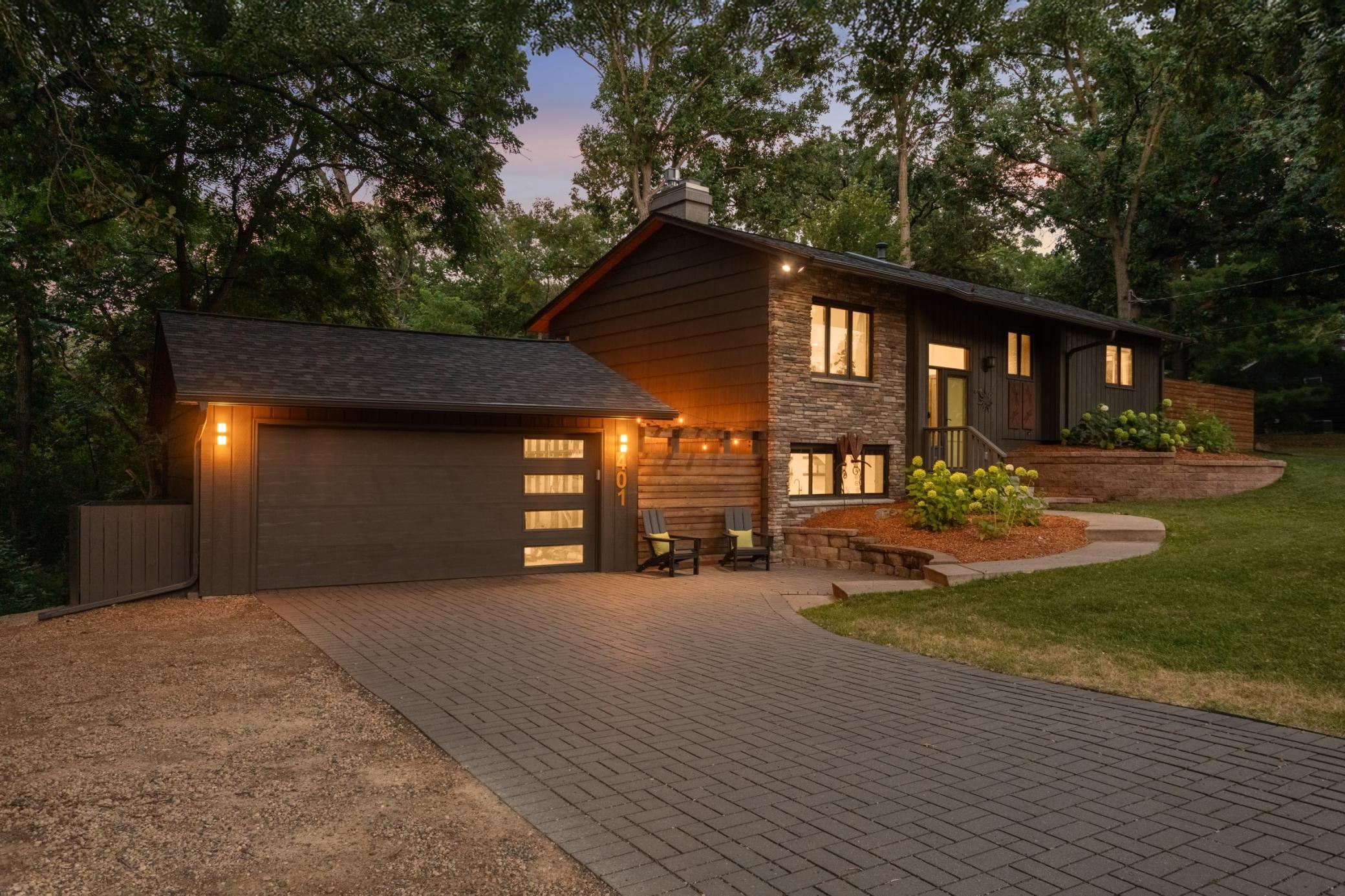 401 Birchwood Avenue