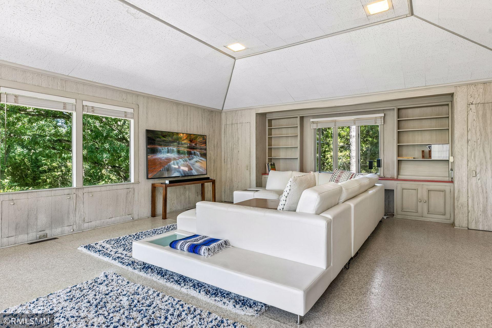 45 Evergreen Road