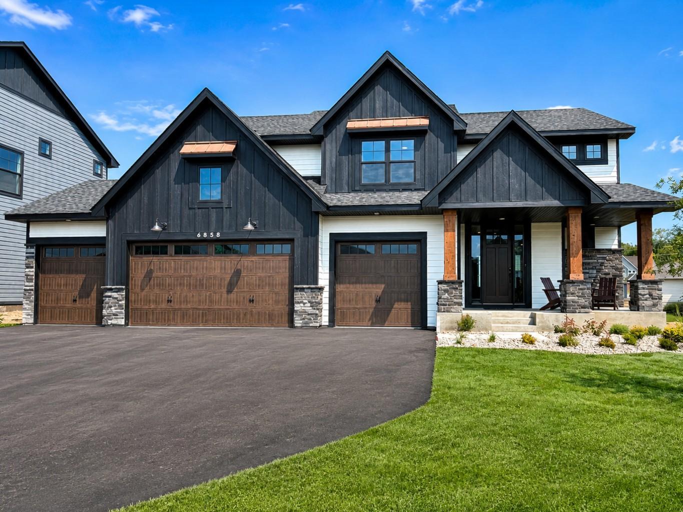 6858 Spruce Lane