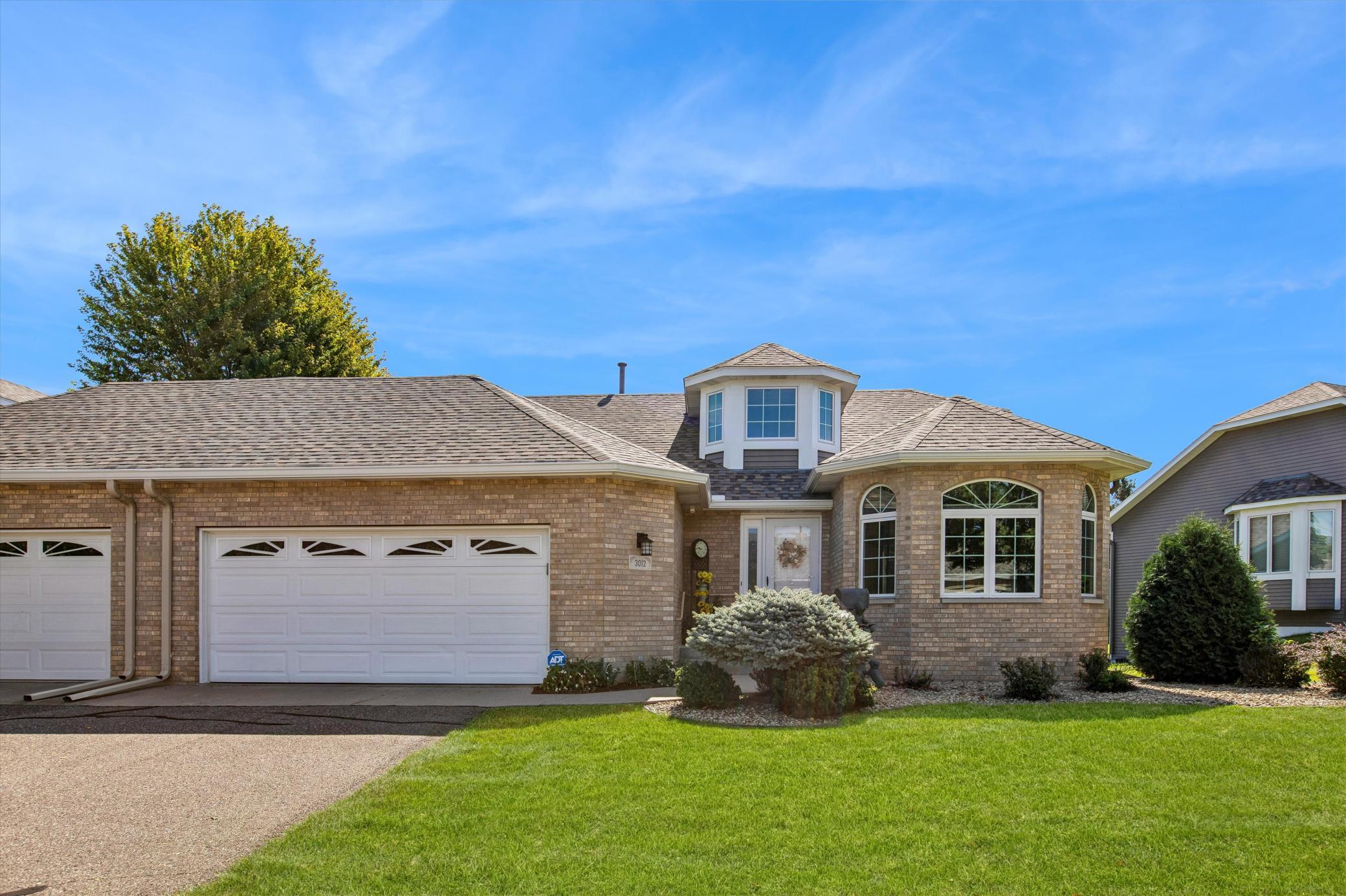 3012 Highpointe Curve