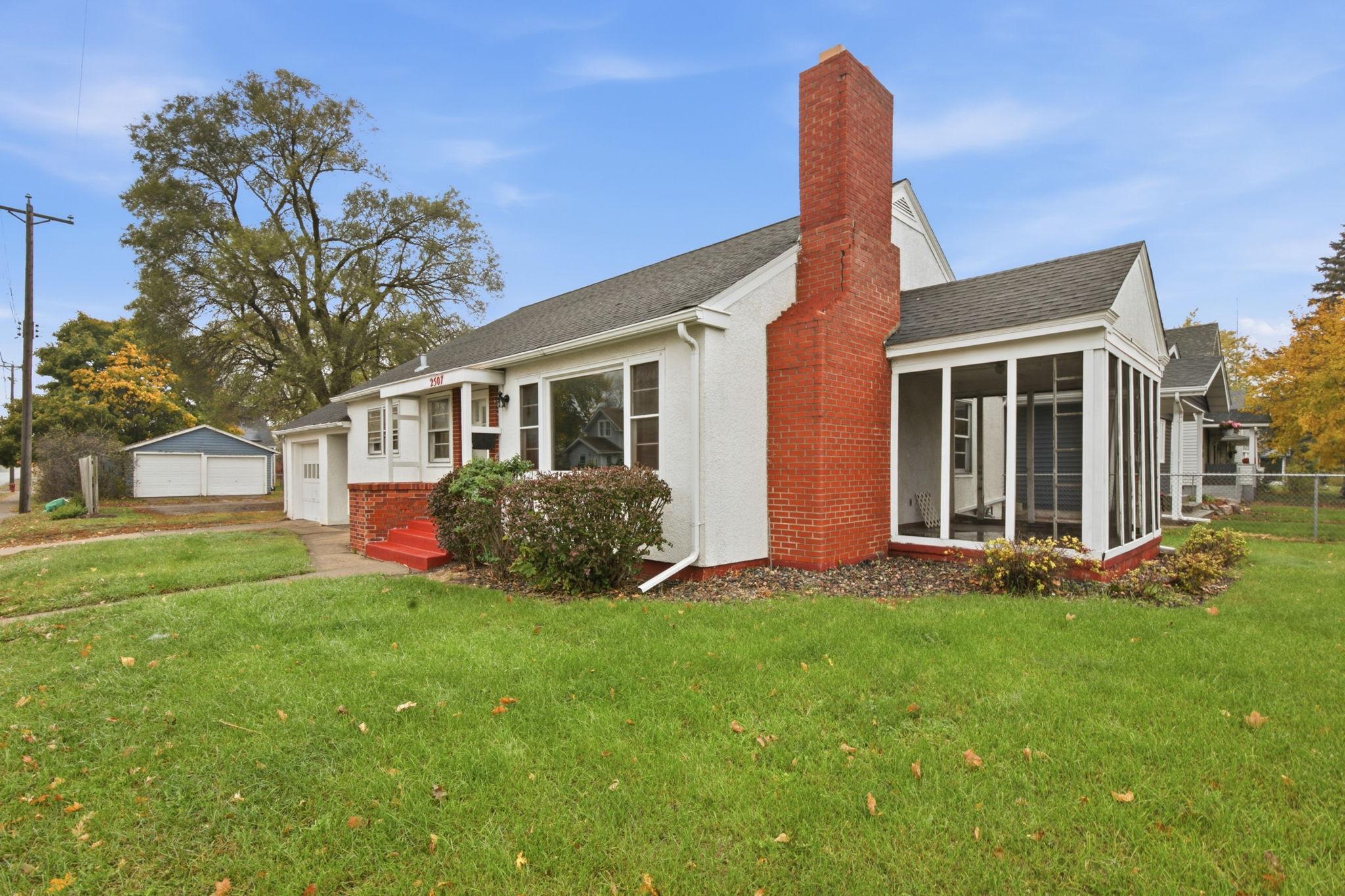 Property photo 1