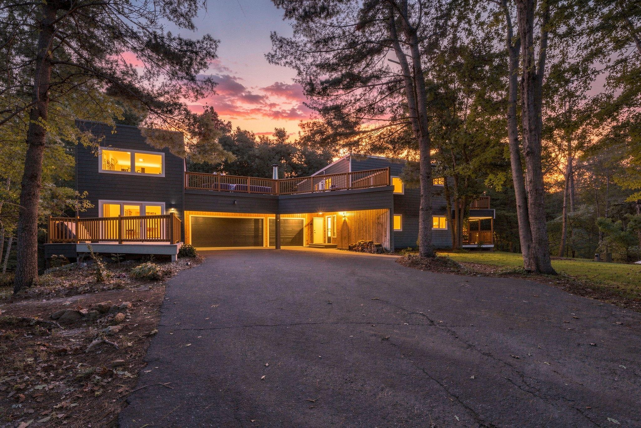 4 W Pleasant Lake Road