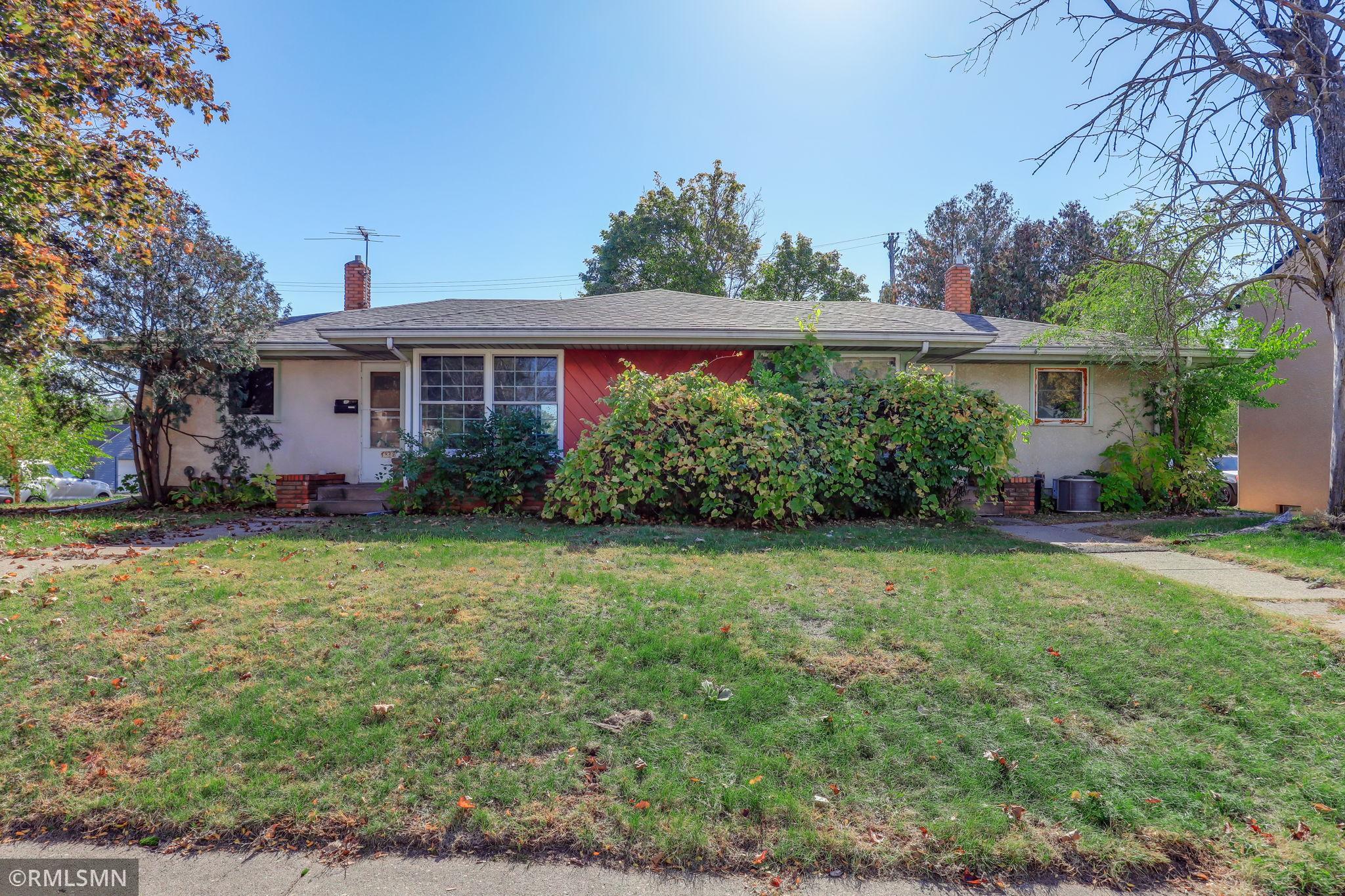 1530 Reaney Avenue