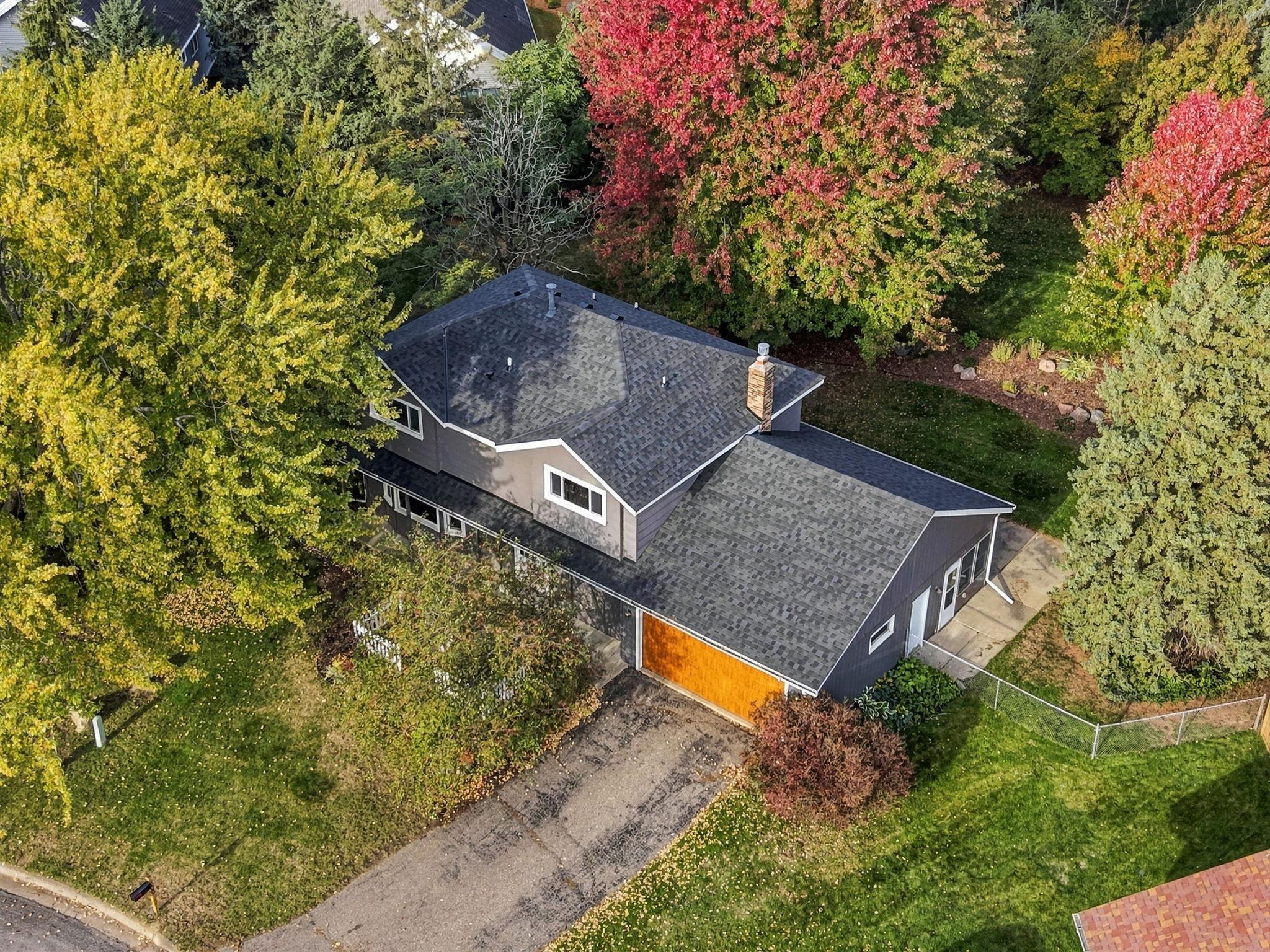 600 Chicago Drive