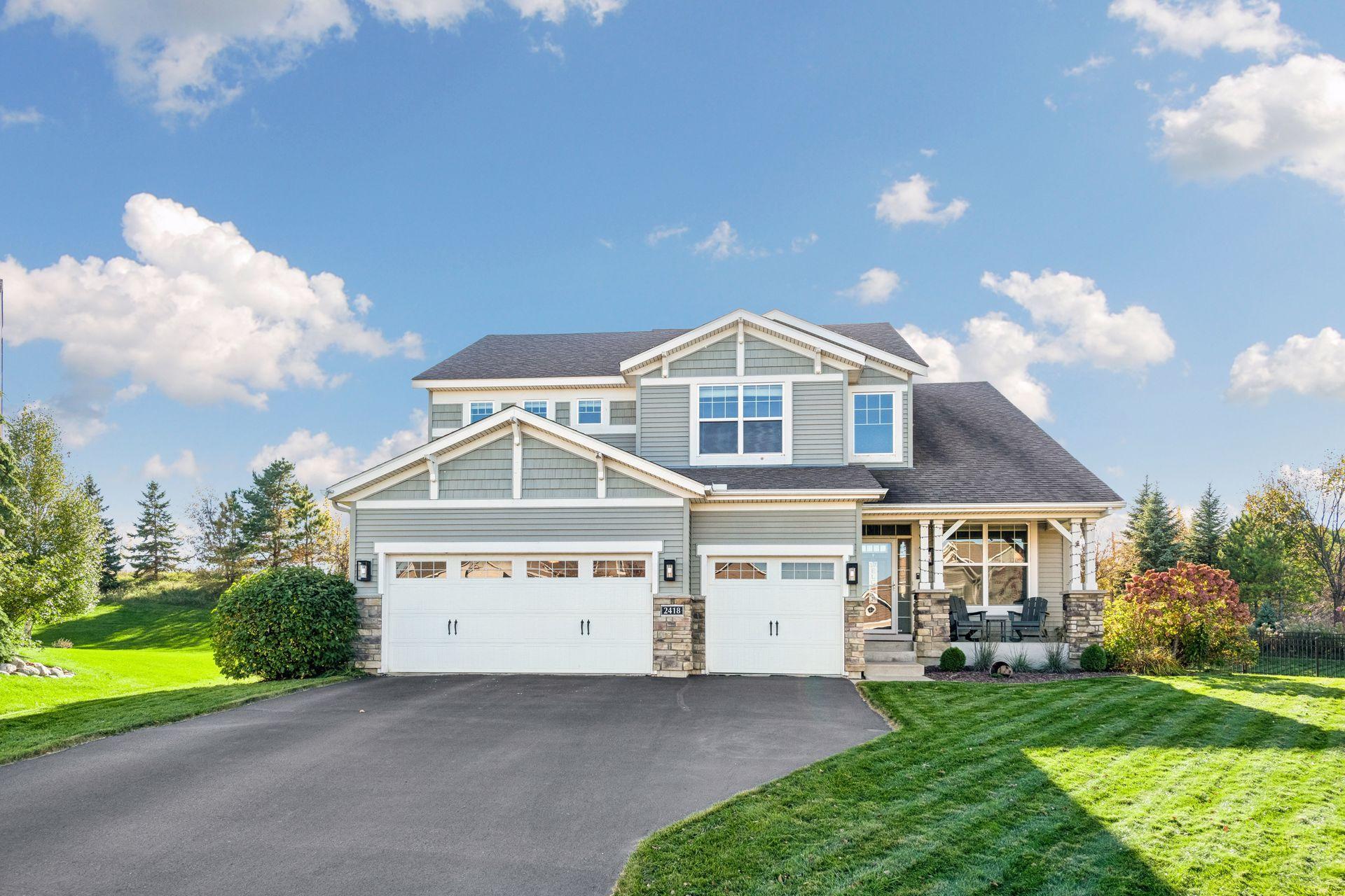 2418 Lacy Lane