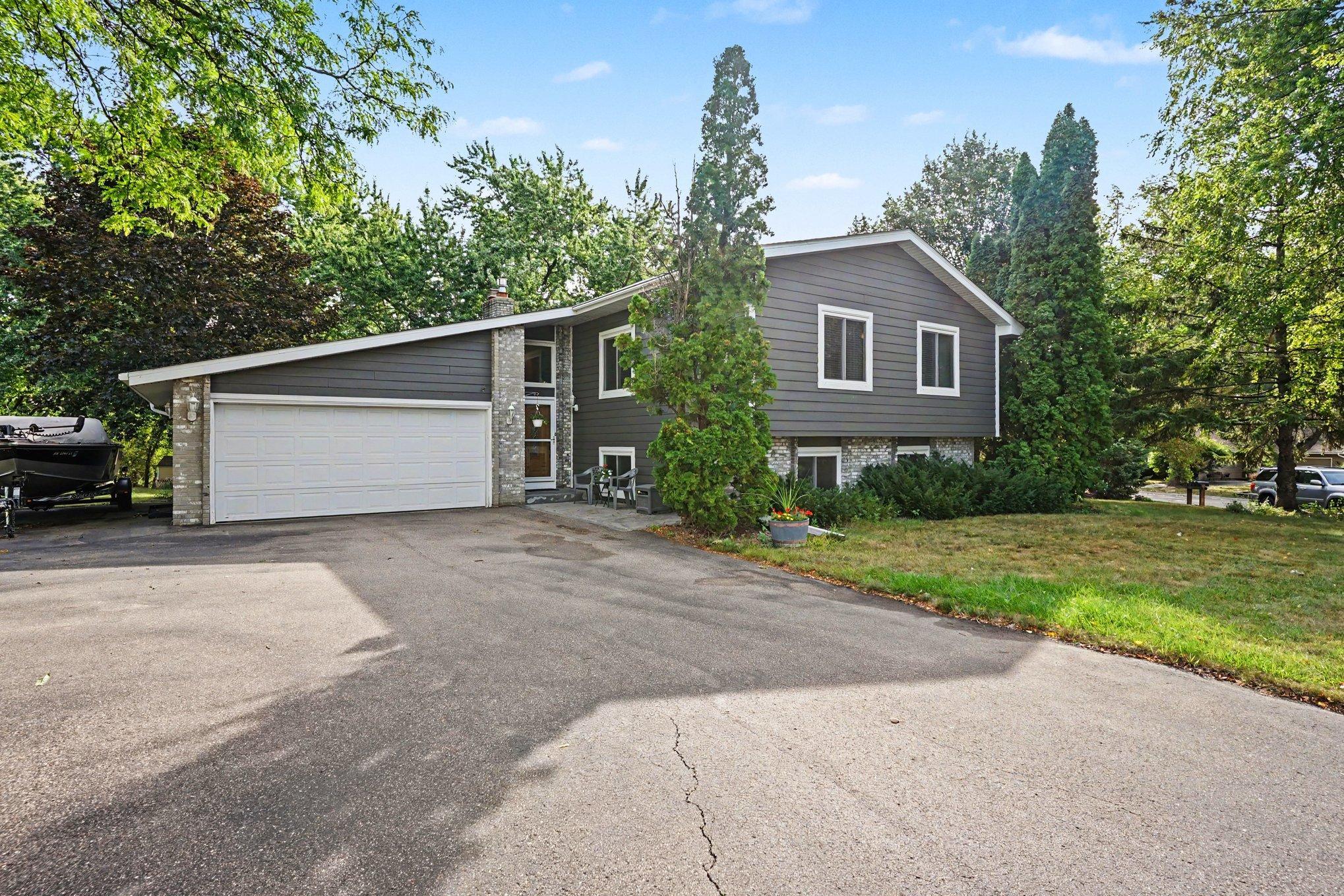 12405 Villaburne Drive